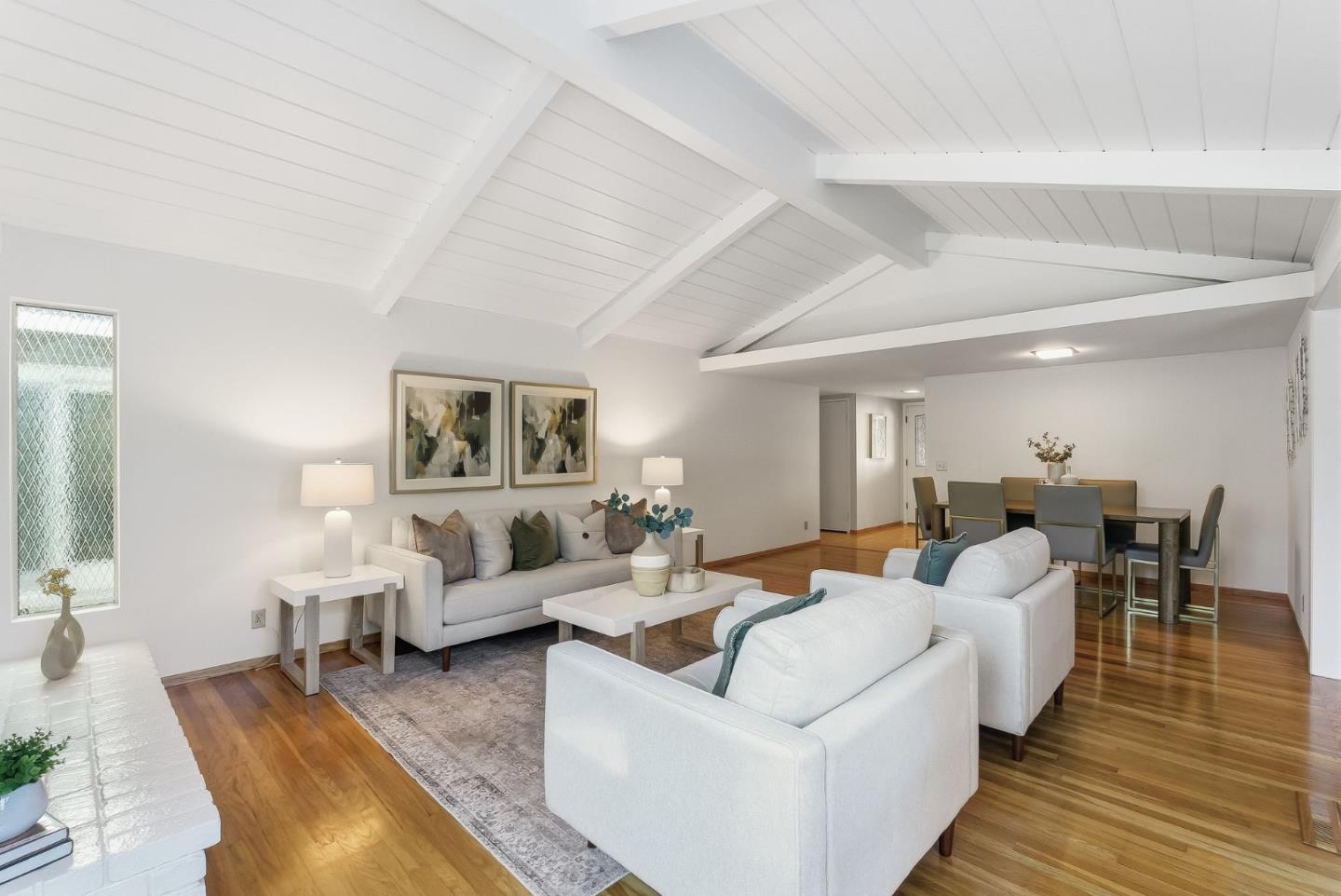13312 Via Madronas Drive