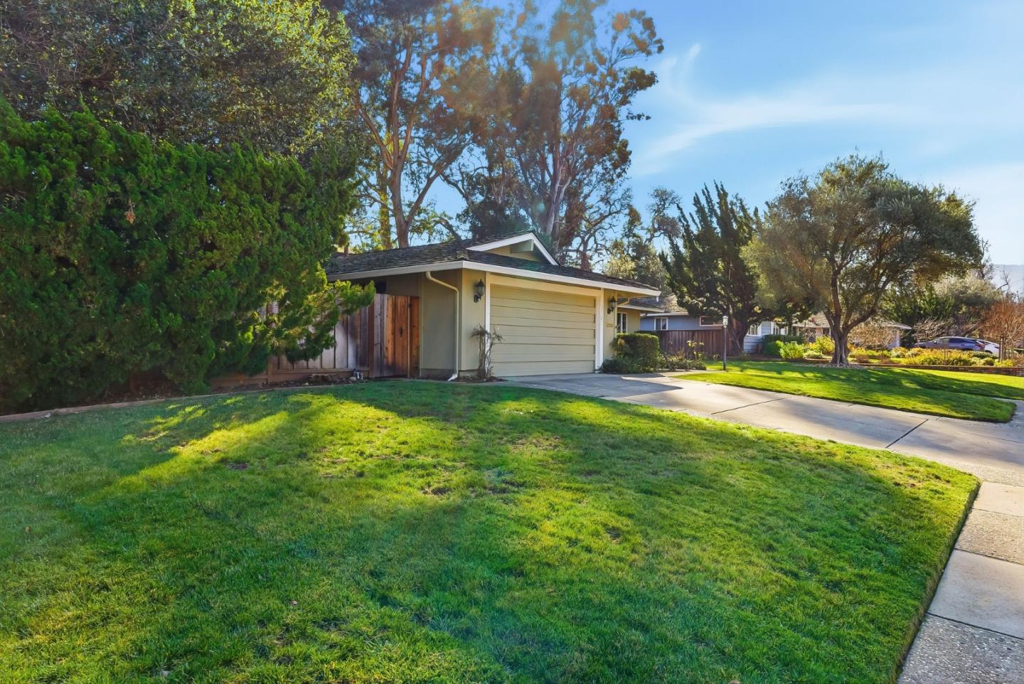 13312 Via Madronas Drive