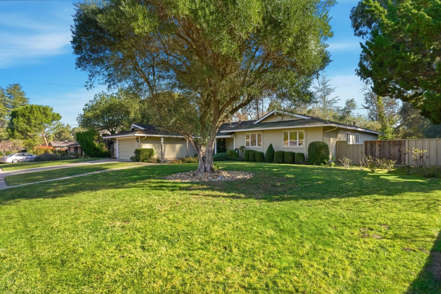 13312 Via Madronas Drive