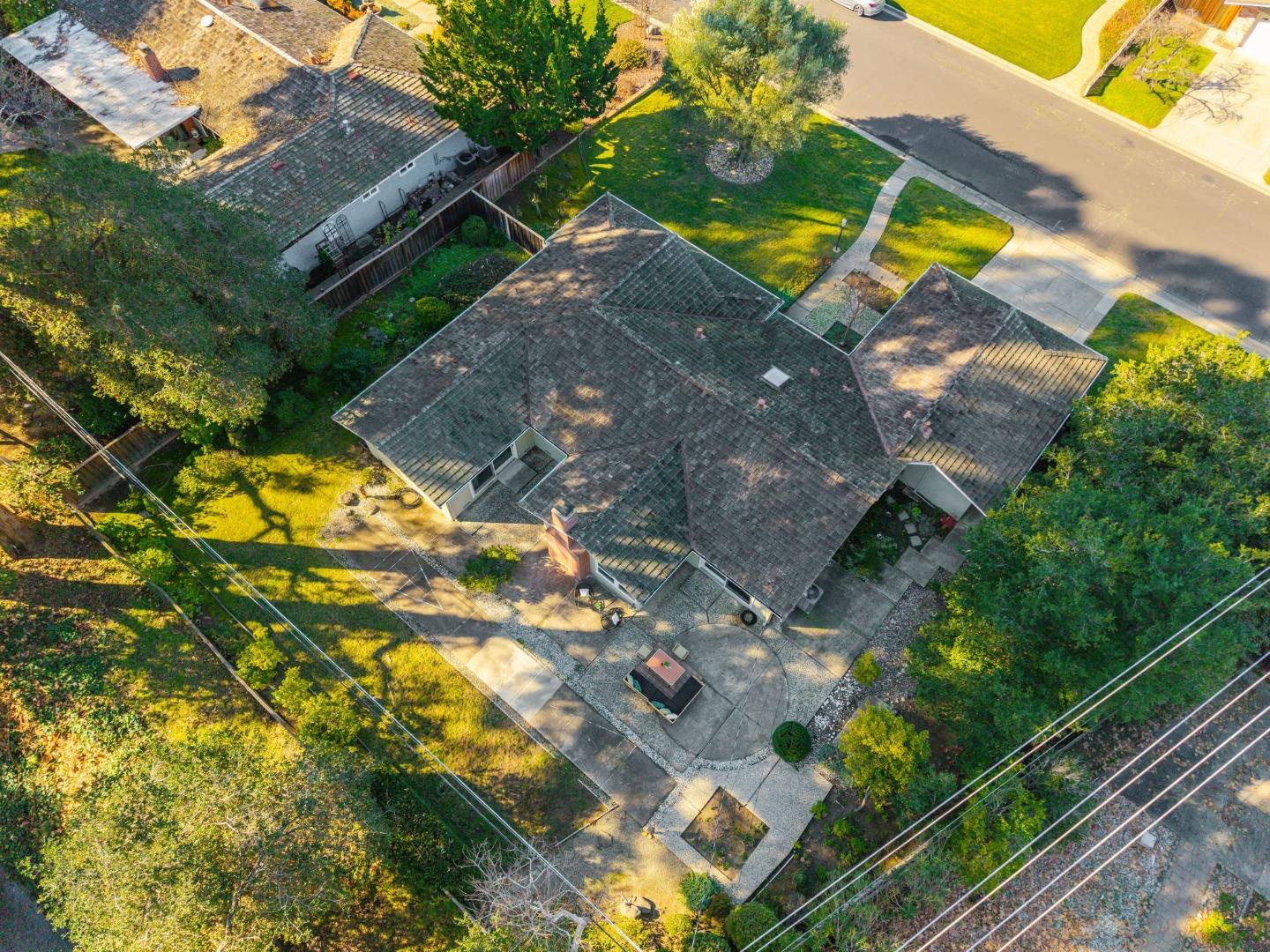 13312 Via Madronas Drive