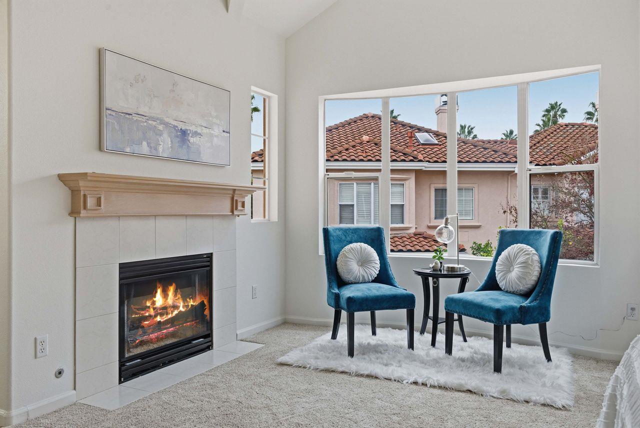 2207 Vizcaya Circle
