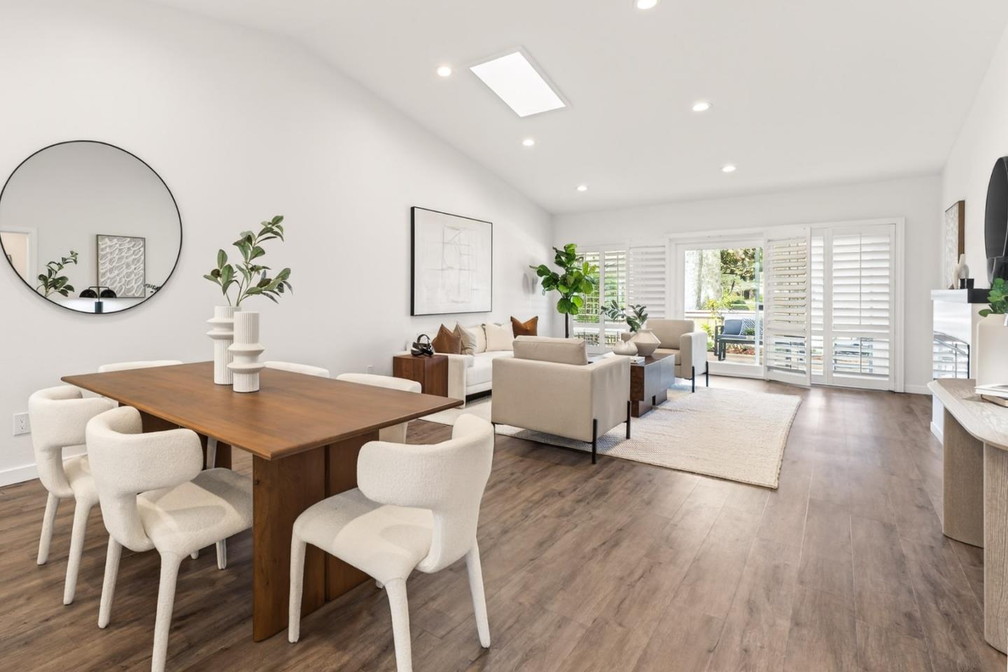 1113 Silver Oak Court