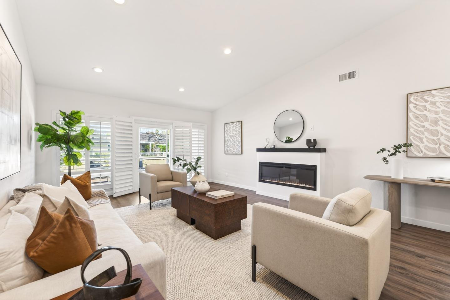 1113 Silver Oak Court