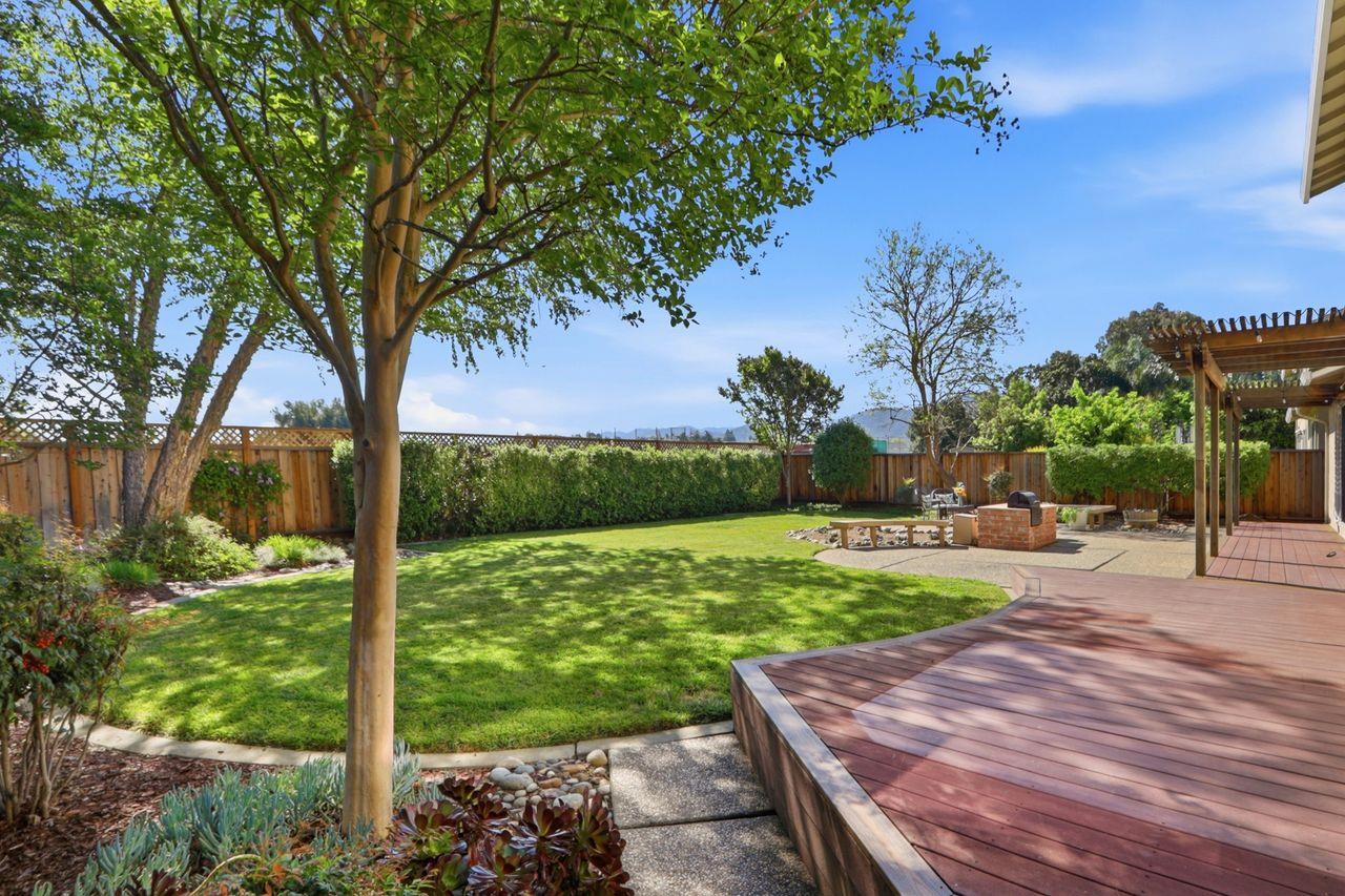 1006 Shadow Brook Drive