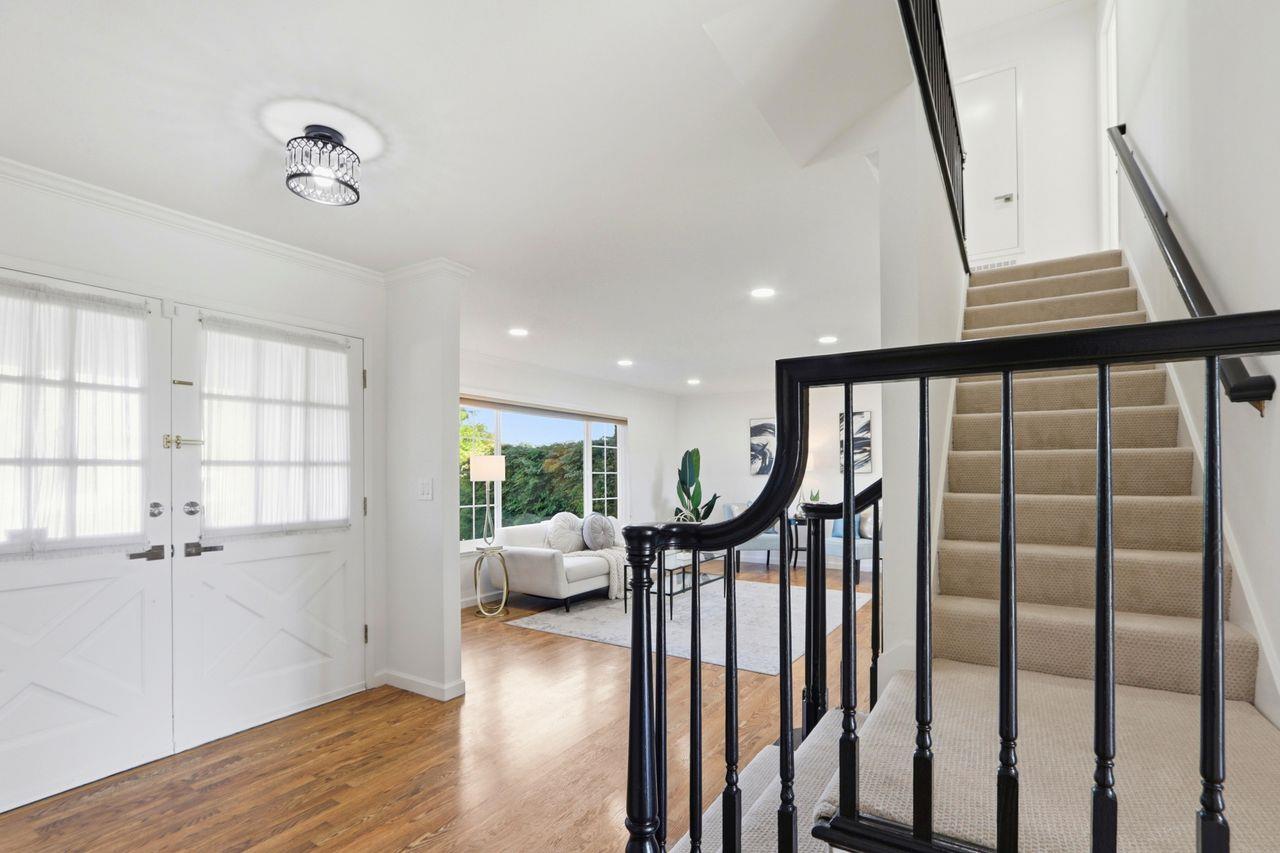 1006 Shadow Brook Drive