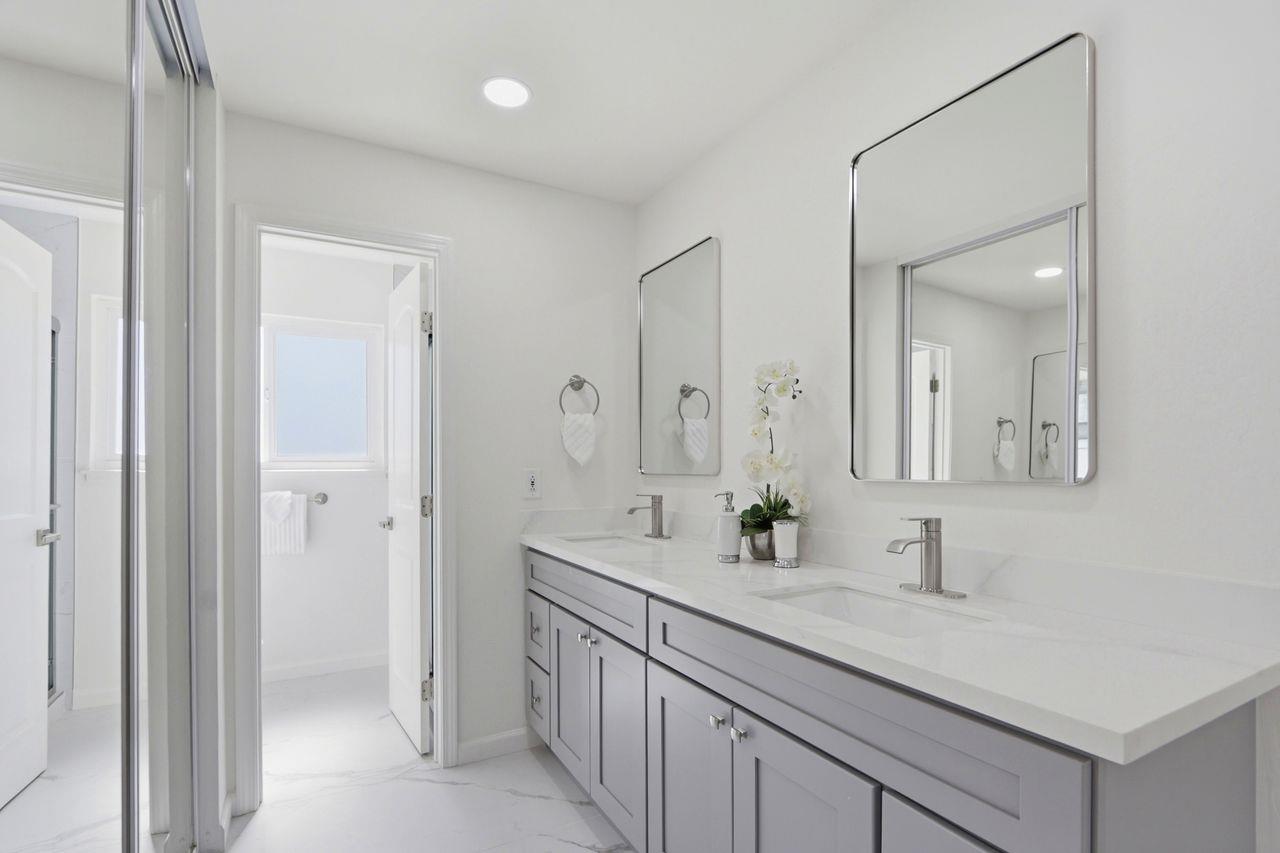 1006 Shadow Brook Drive