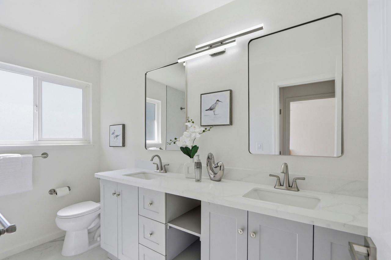 1006 Shadow Brook Drive