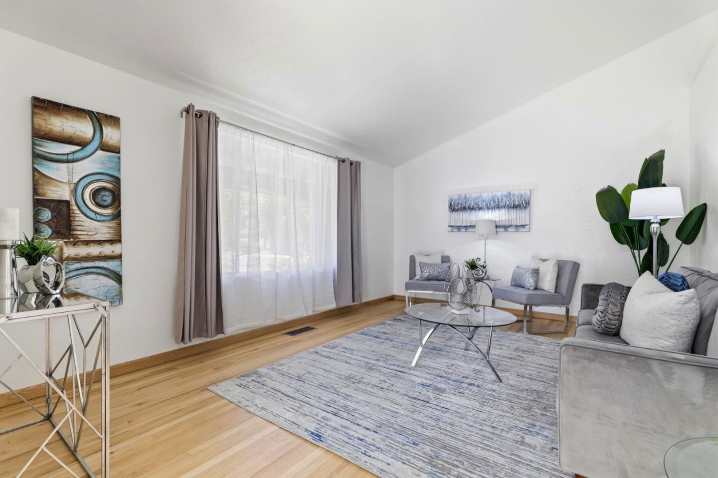 5897 Erskine CT
