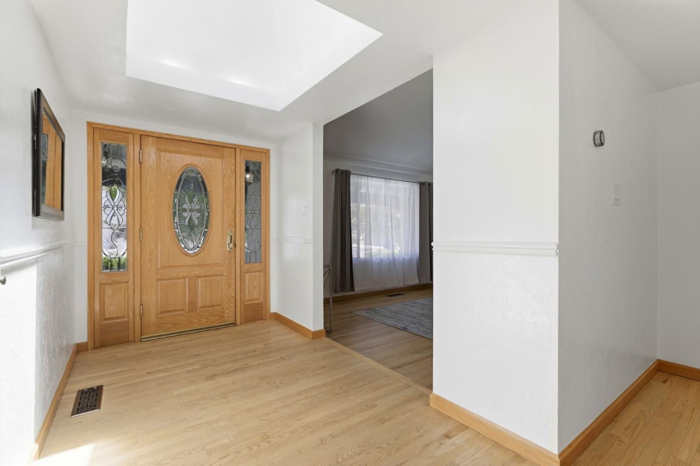 5897 Erskine CT