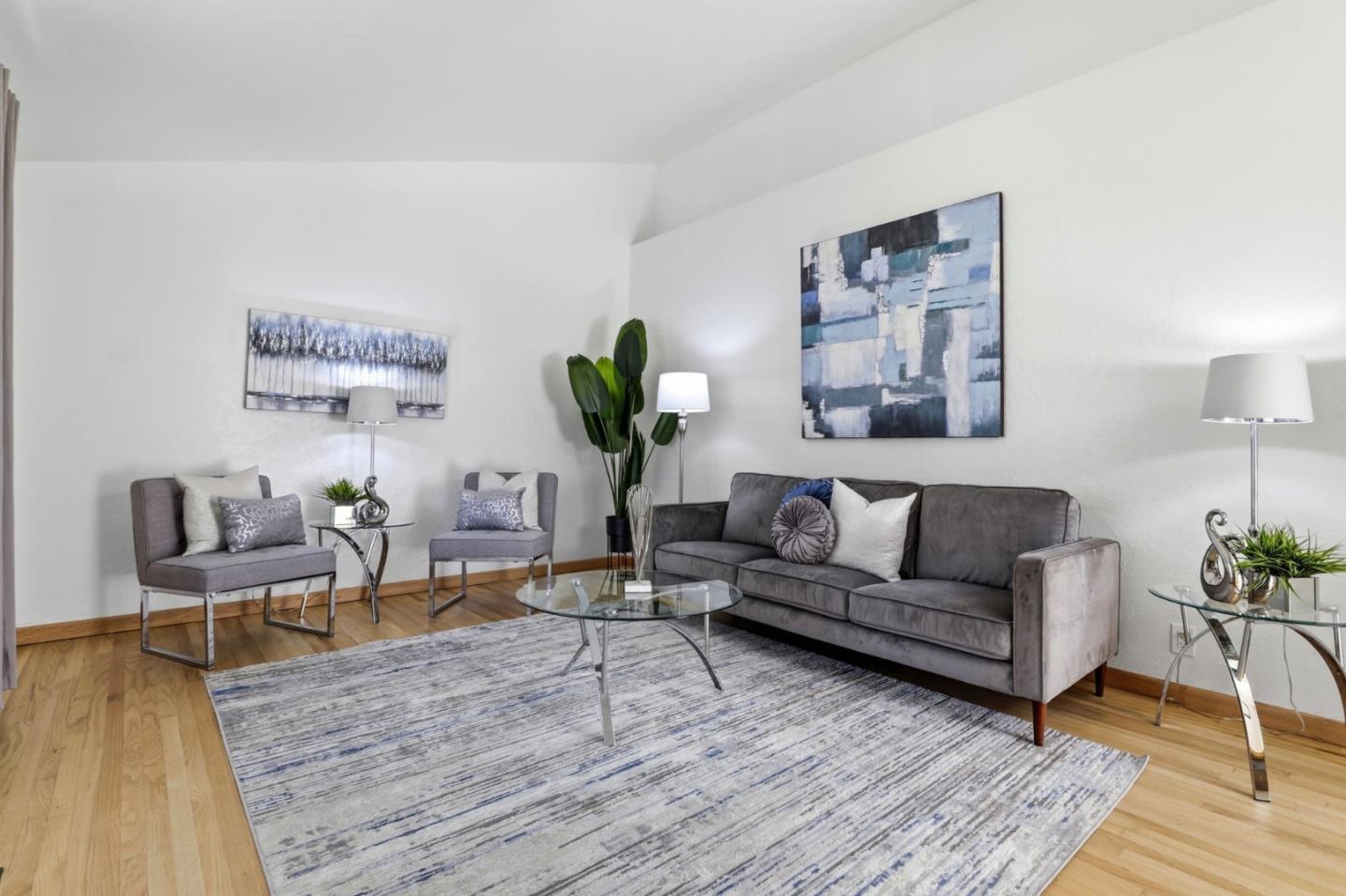 5897 Erskine CT