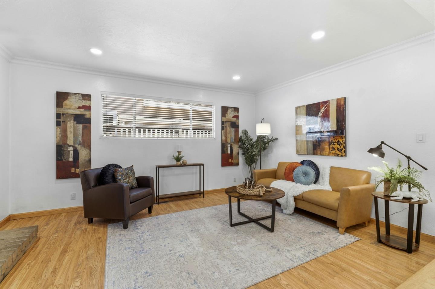 5897 Erskine CT