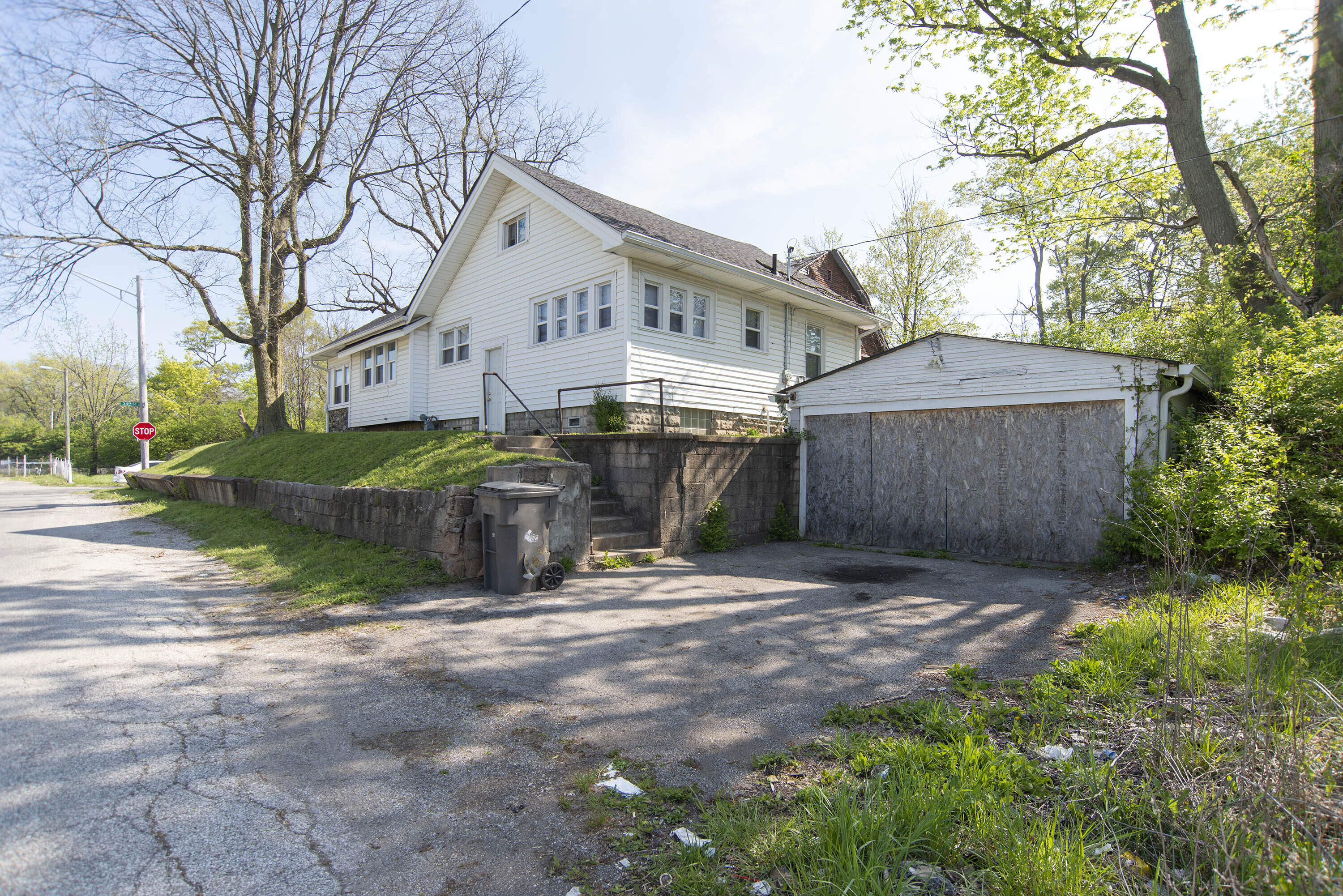 1265 W 34th Street