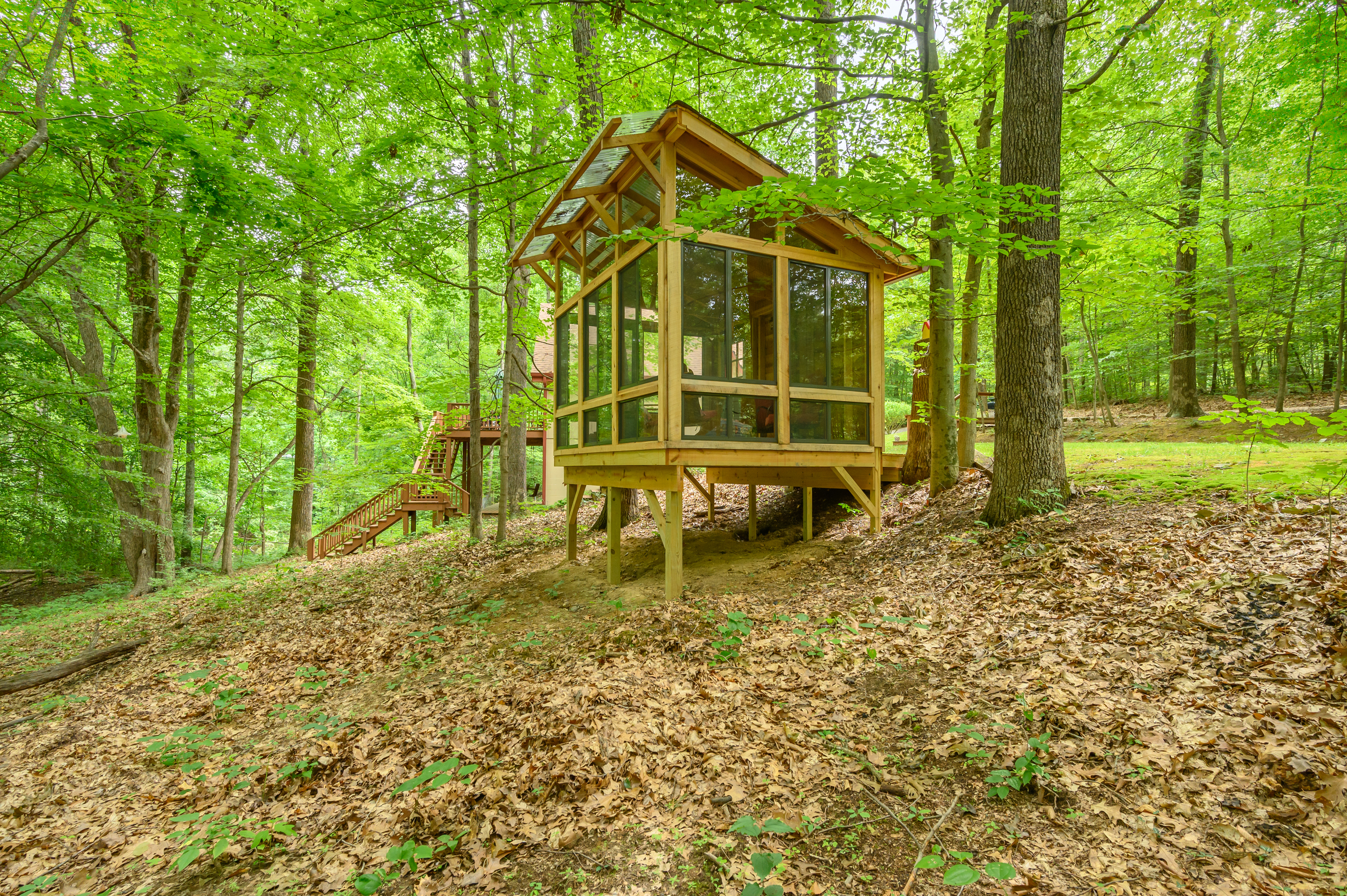 4000 Clay Lick Road
