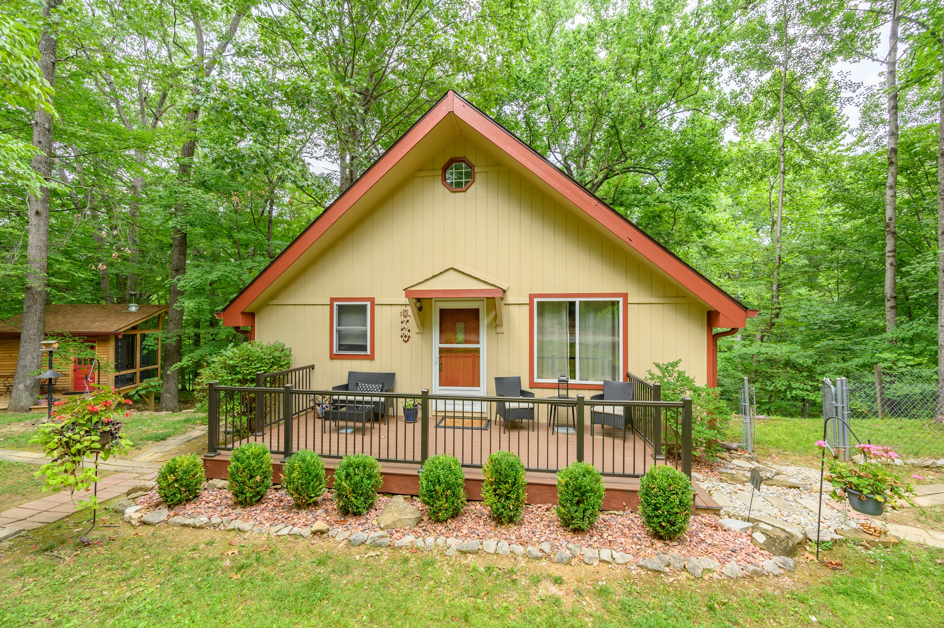 4000 Clay Lick Road
