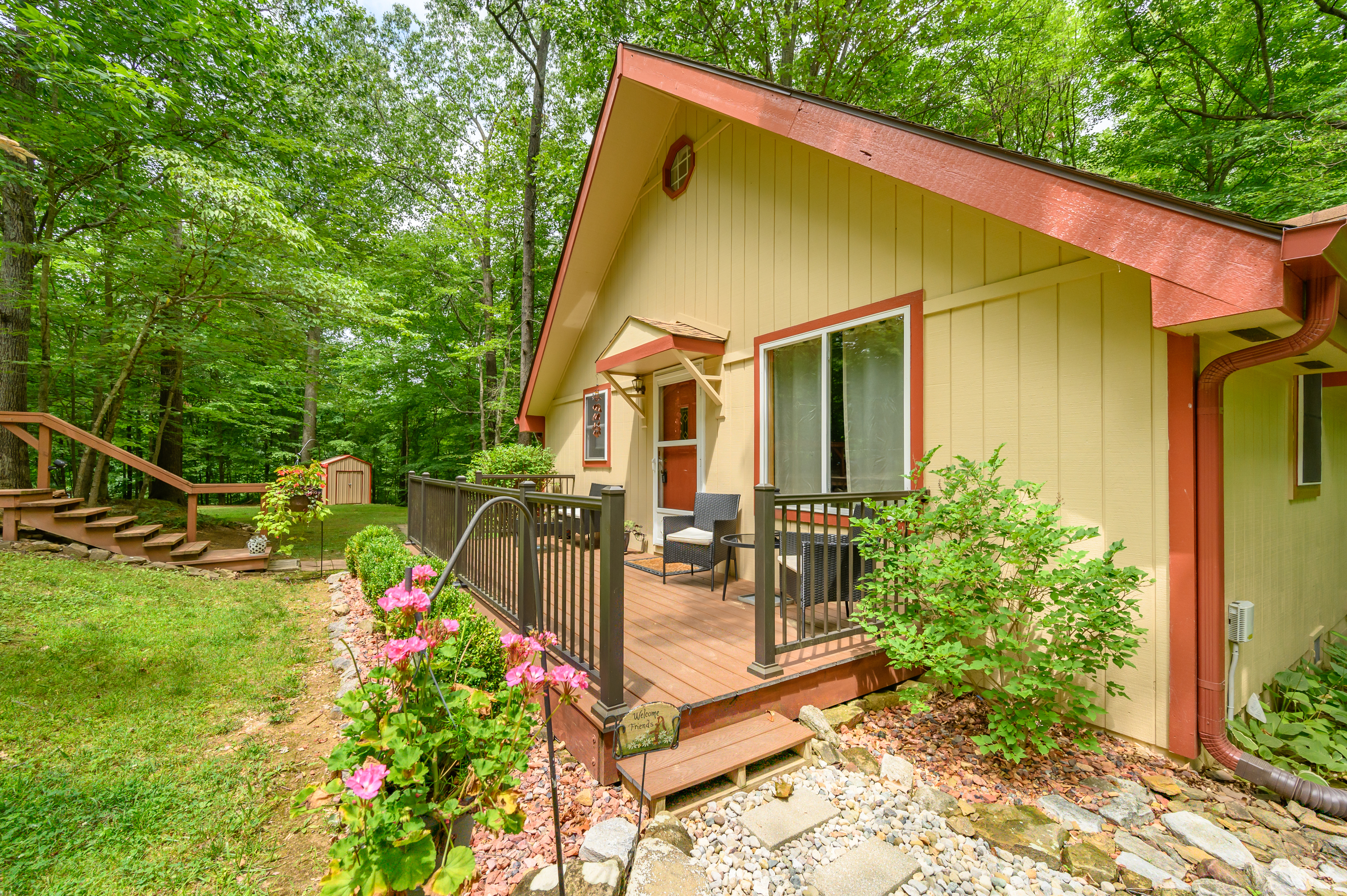 4000 Clay Lick Road