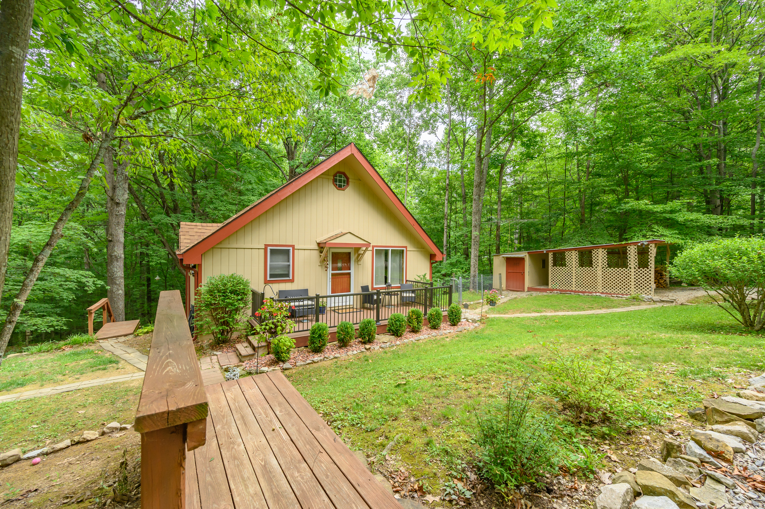 4000 Clay Lick Road