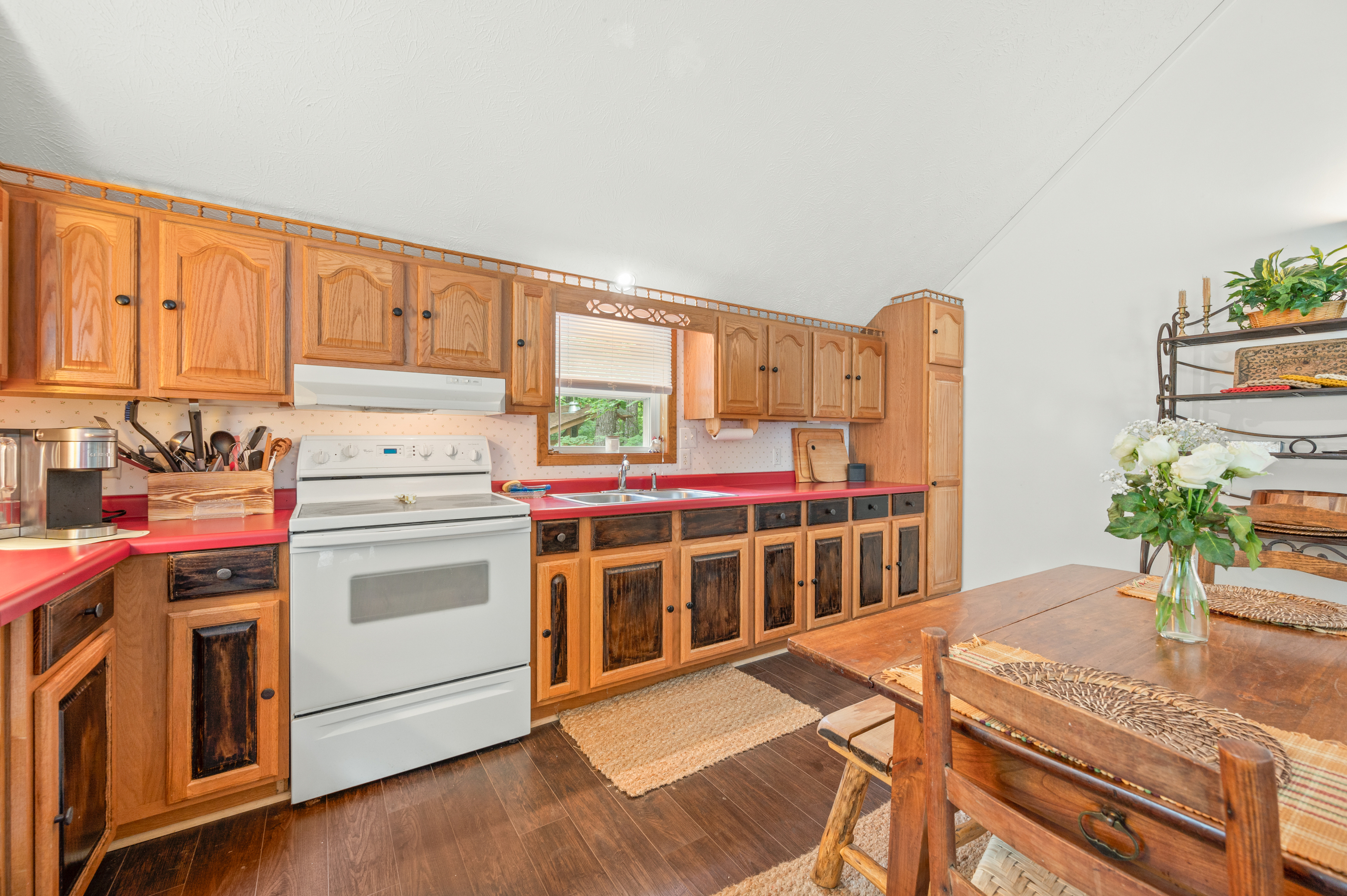 4000 Clay Lick Road