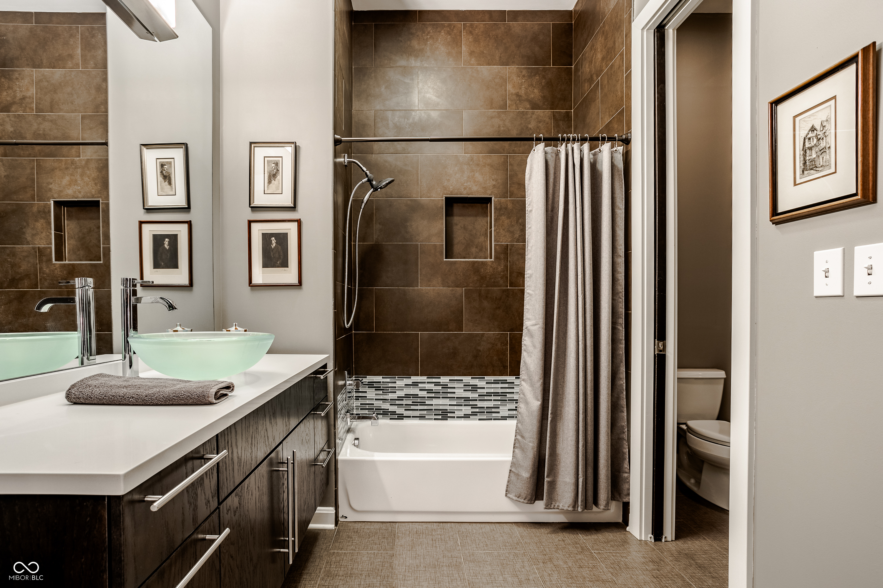 1 Virginia Avenue Unit: 603