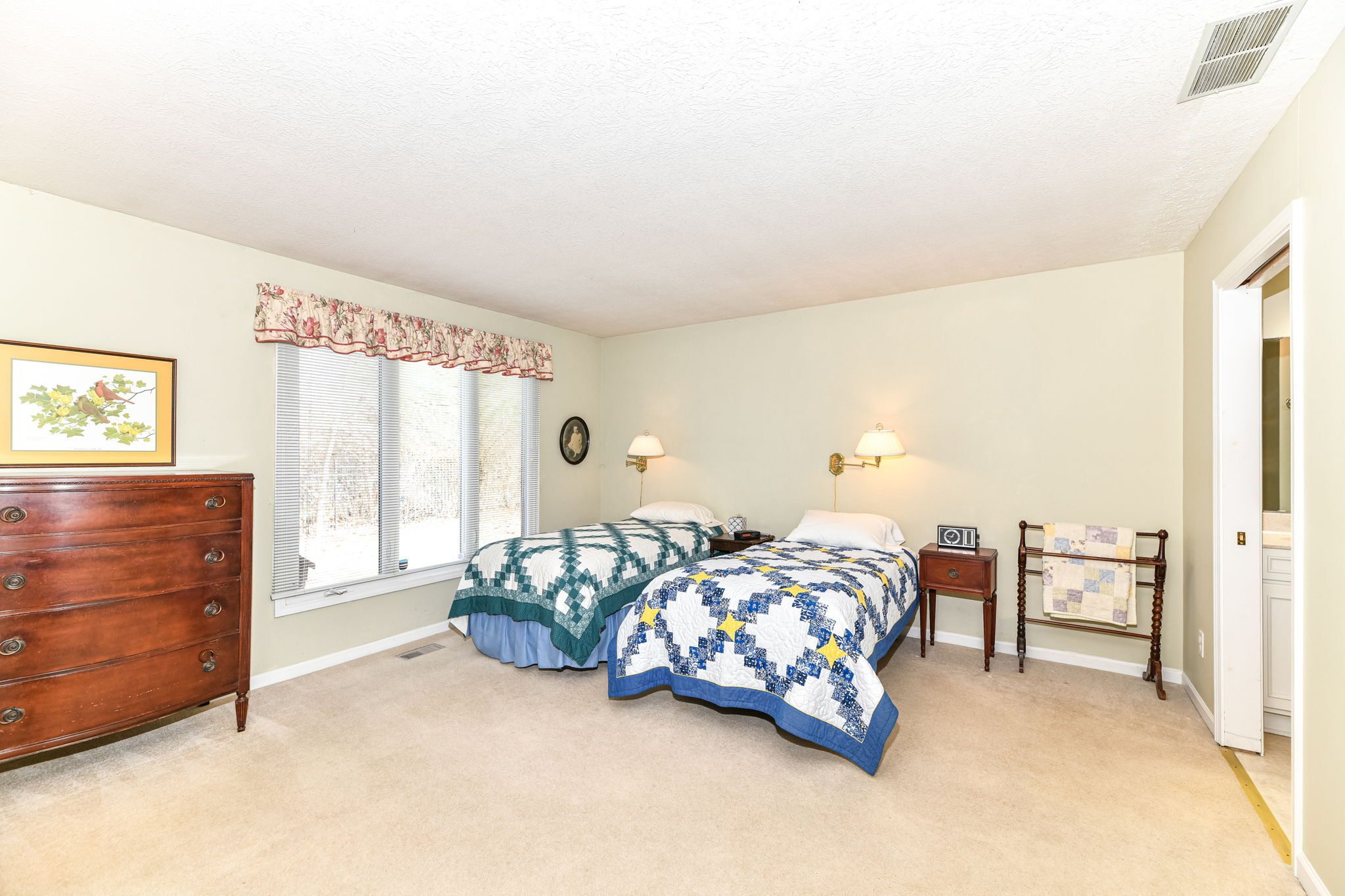 5419 Greenwillow Road
