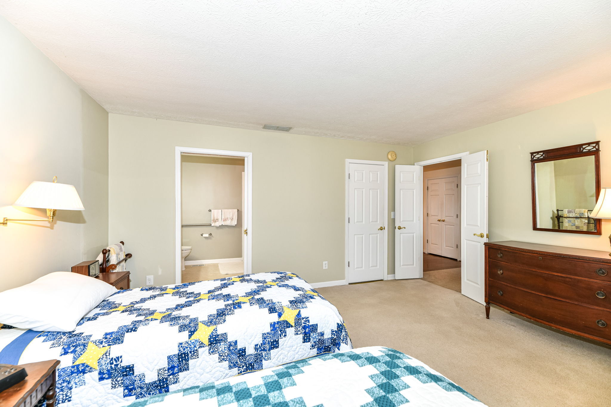 5419 Greenwillow Road