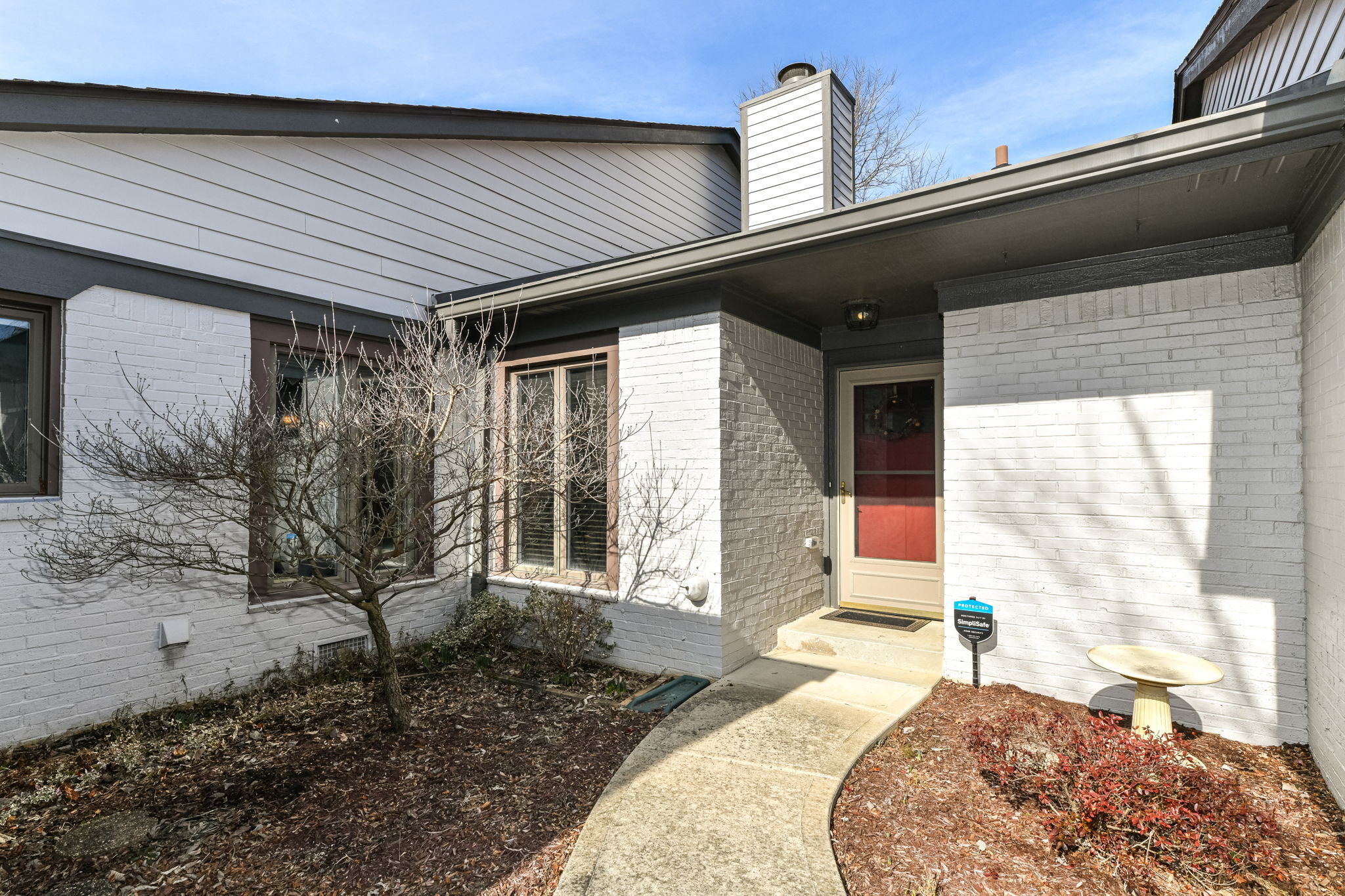 5419 Greenwillow Road