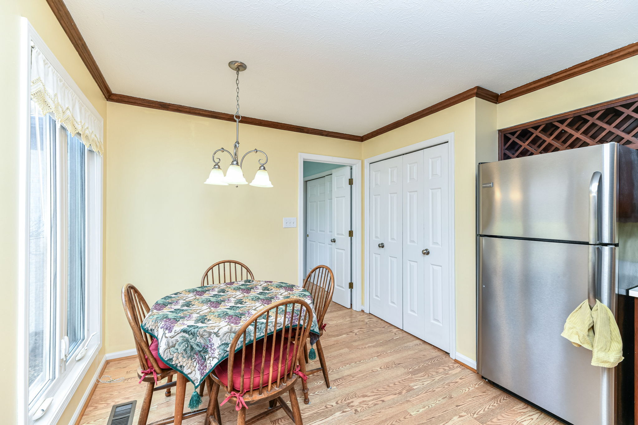 5419 Greenwillow Road