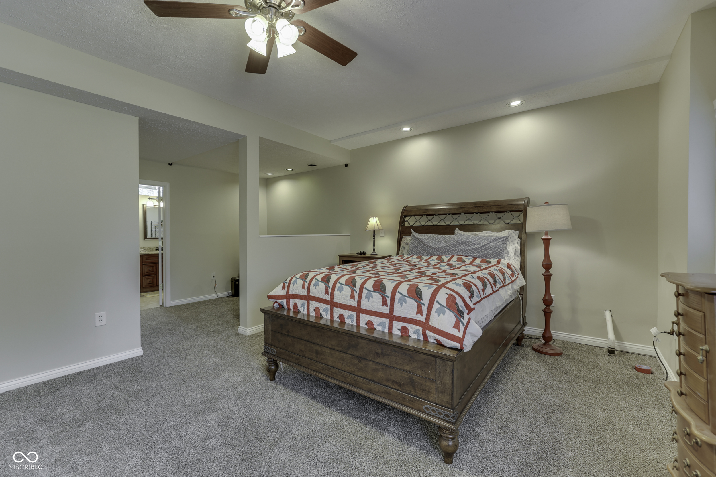 7405 State Road 42