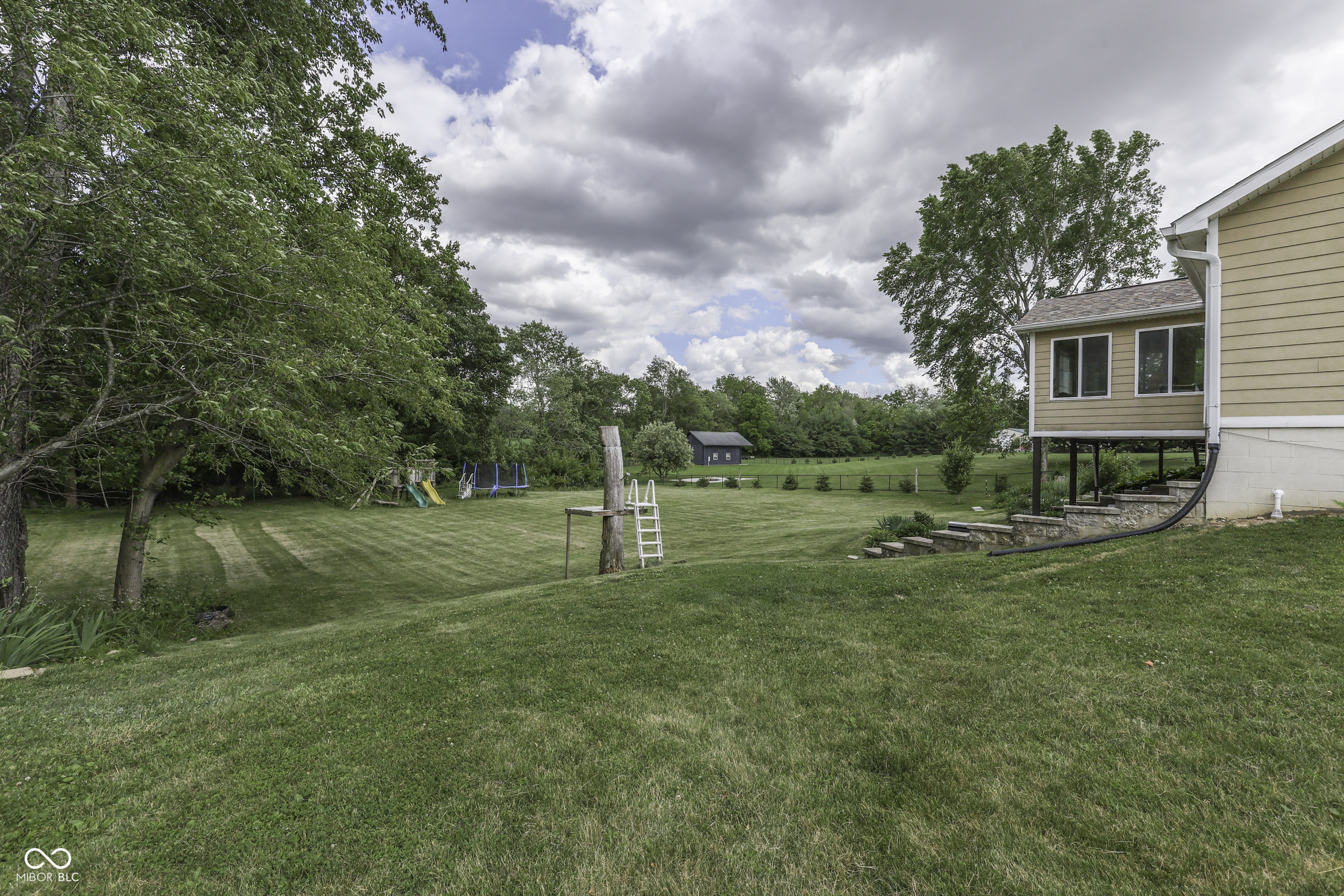 7405 State Road 42