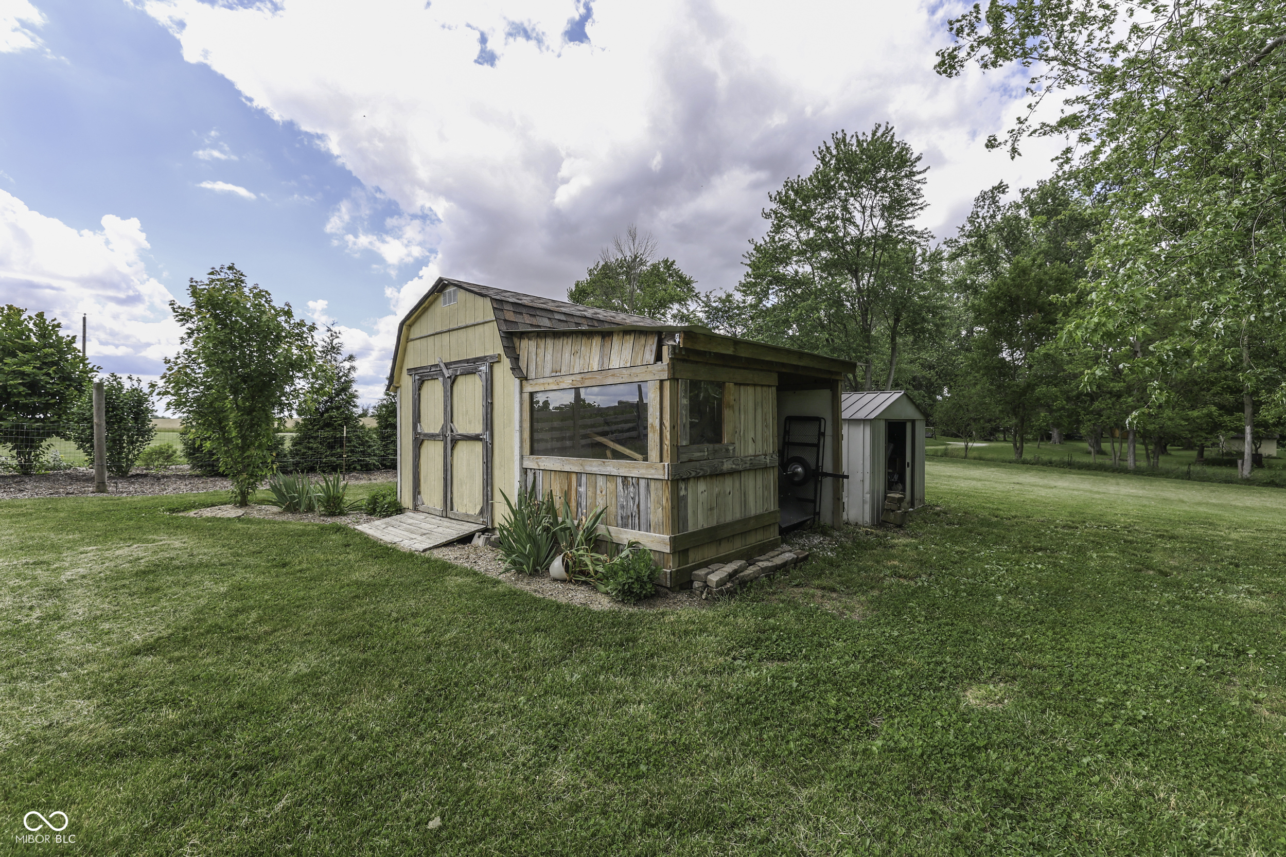 7405 State Road 42