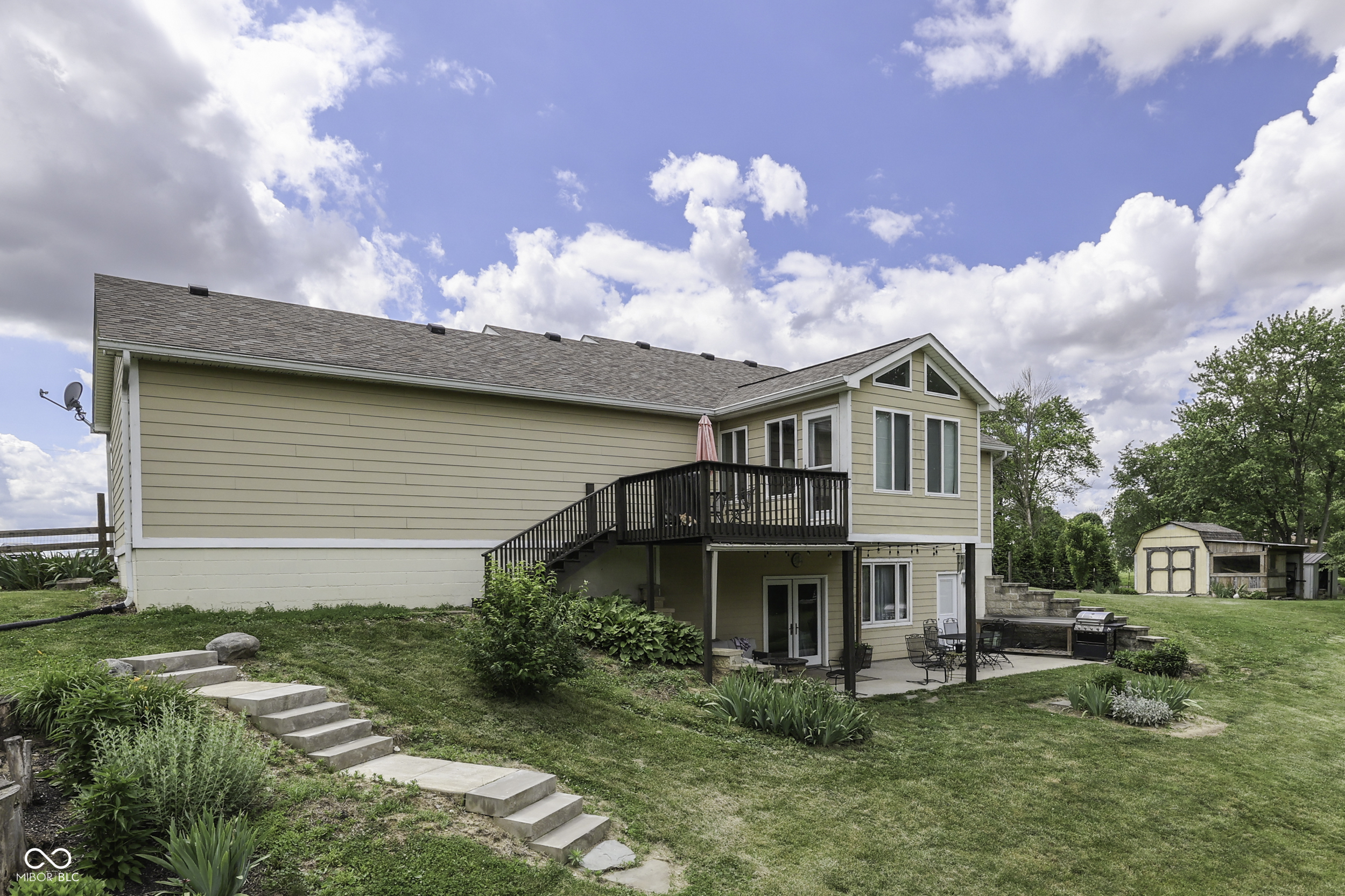 7405 State Road 42