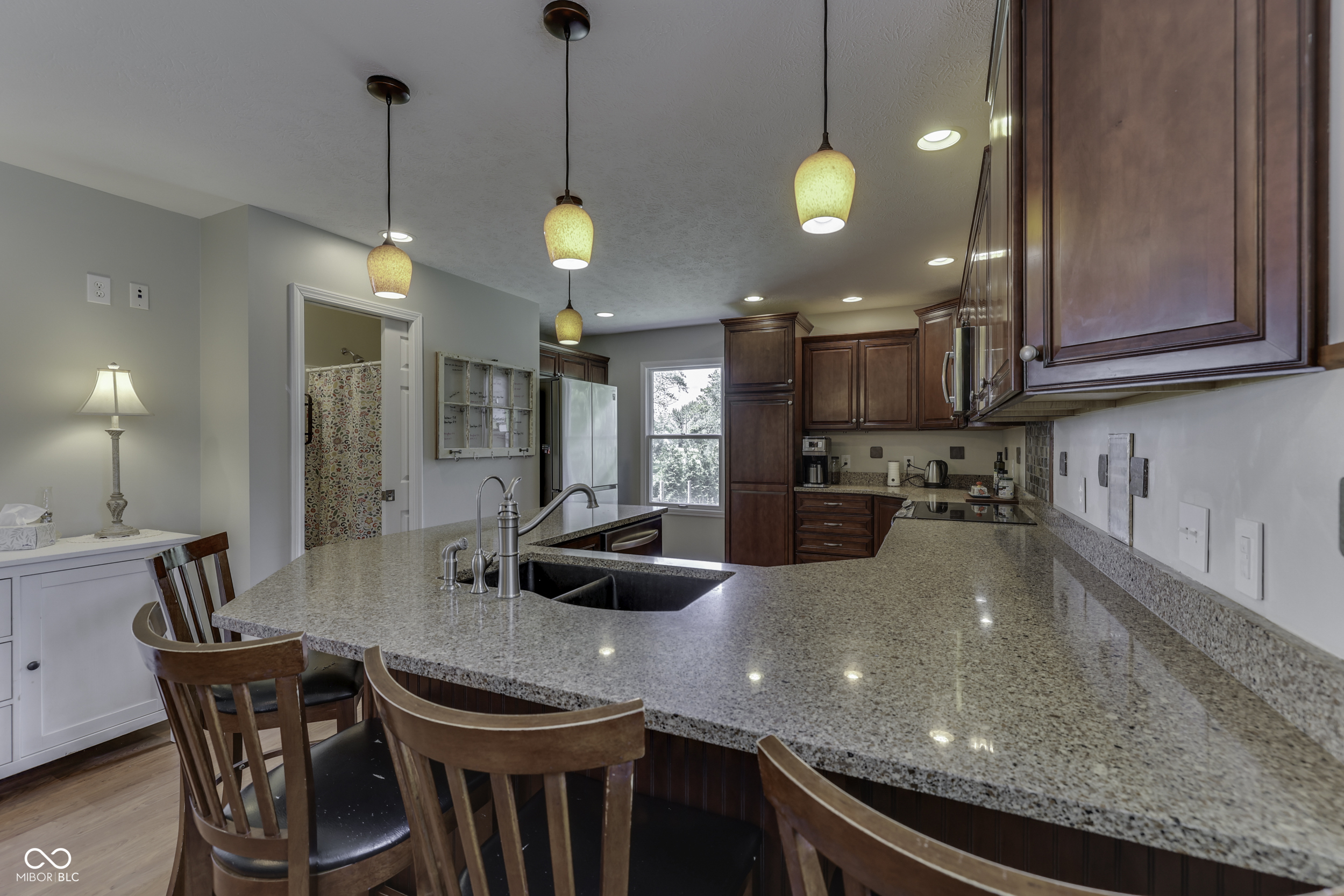 7405 State Road 42