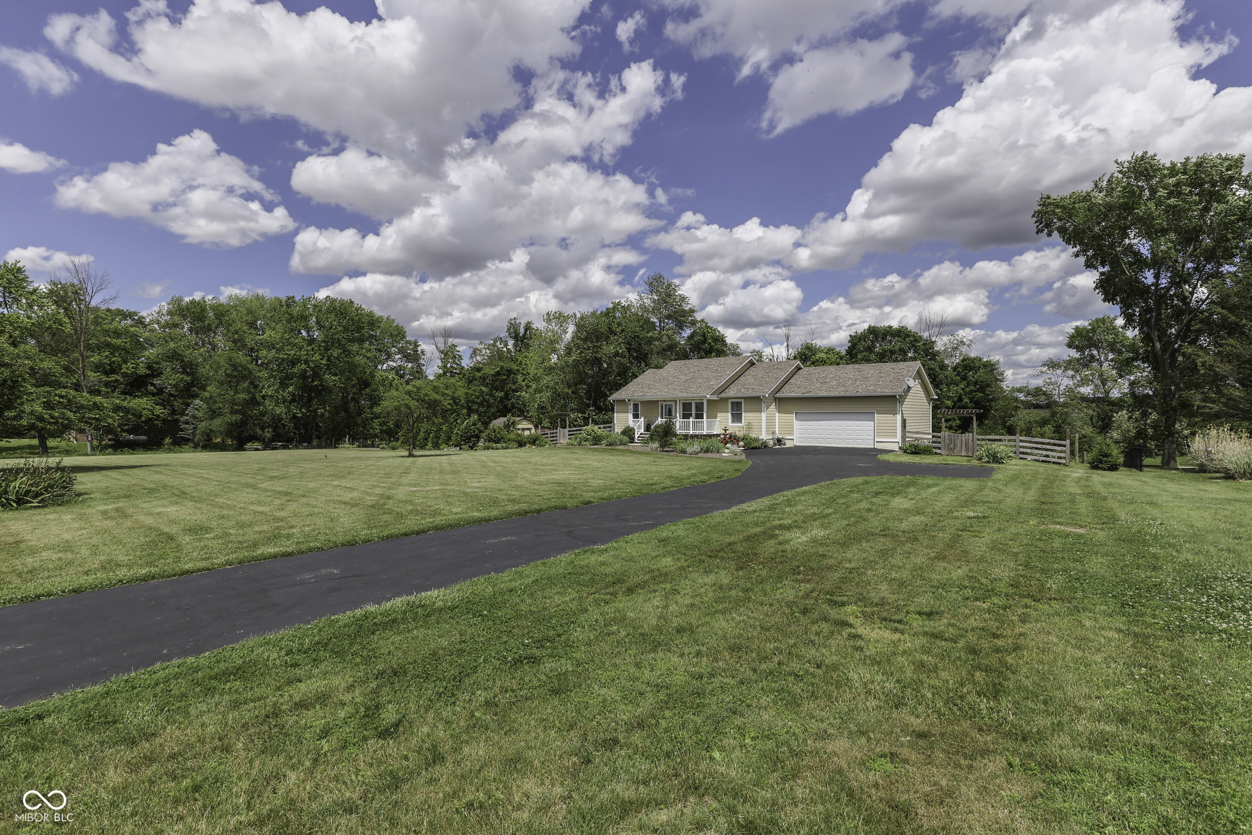 7405 State Road 42