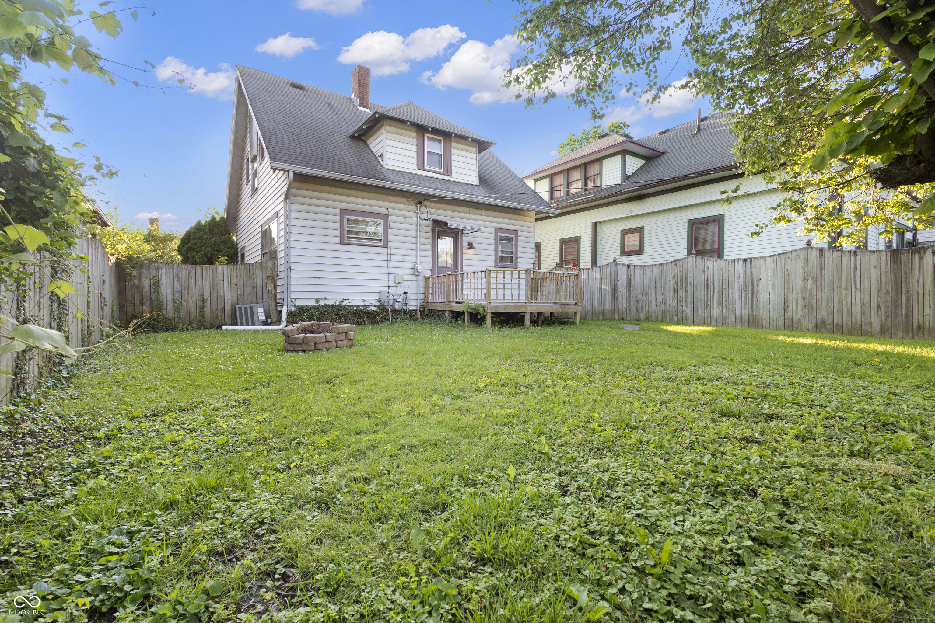 323 N Drexel Avenue