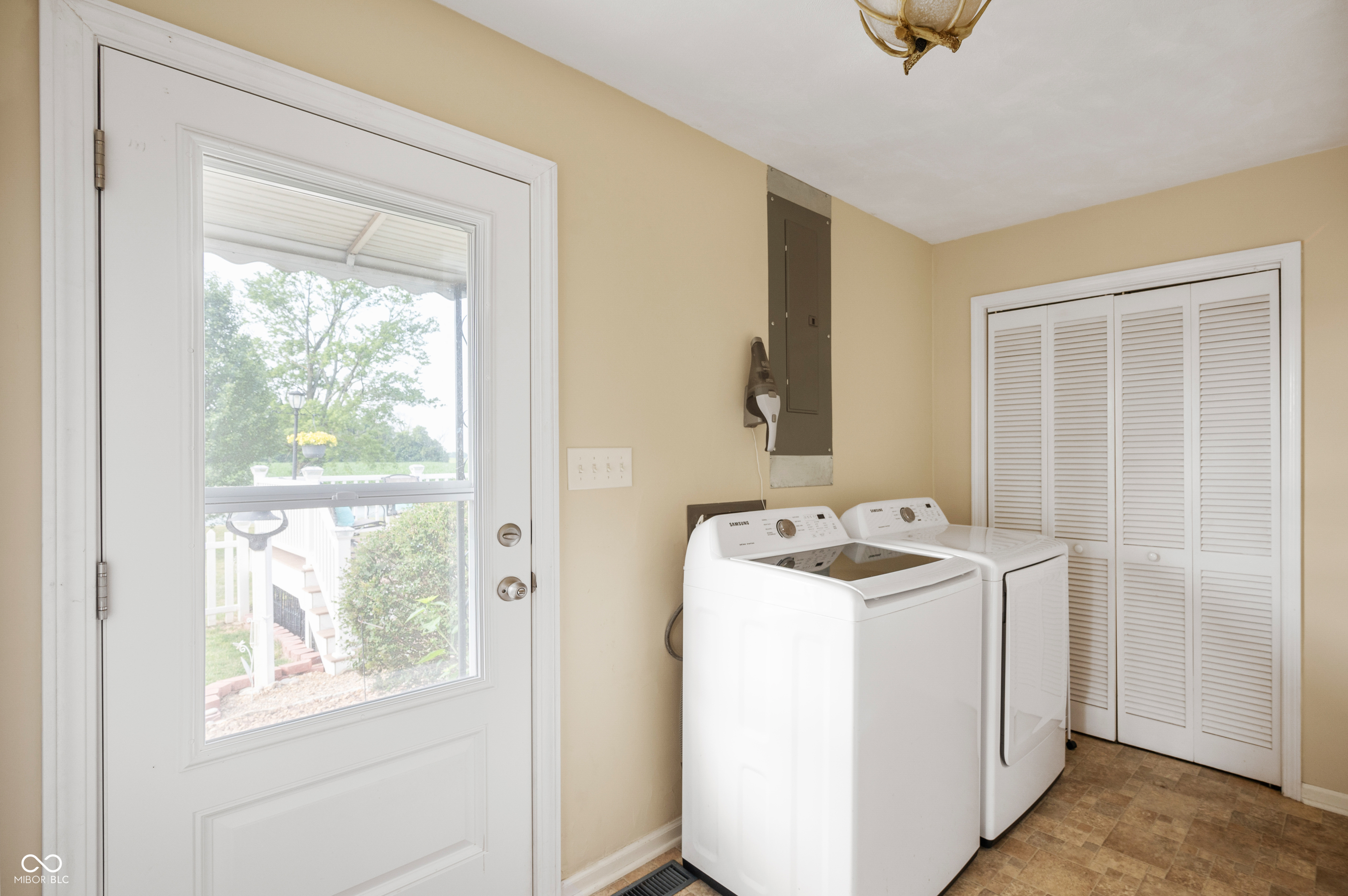 4829 E CO Rd 280 N