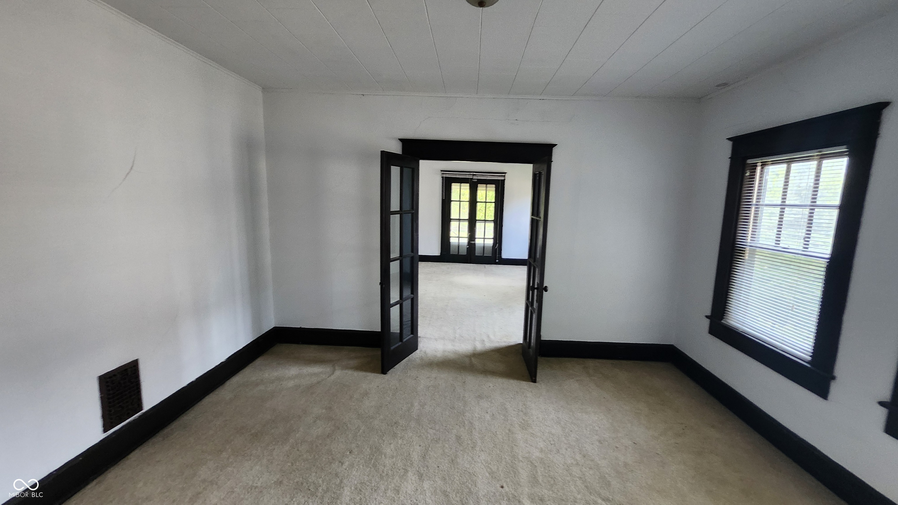 875 Woodruff Place Middle Drive