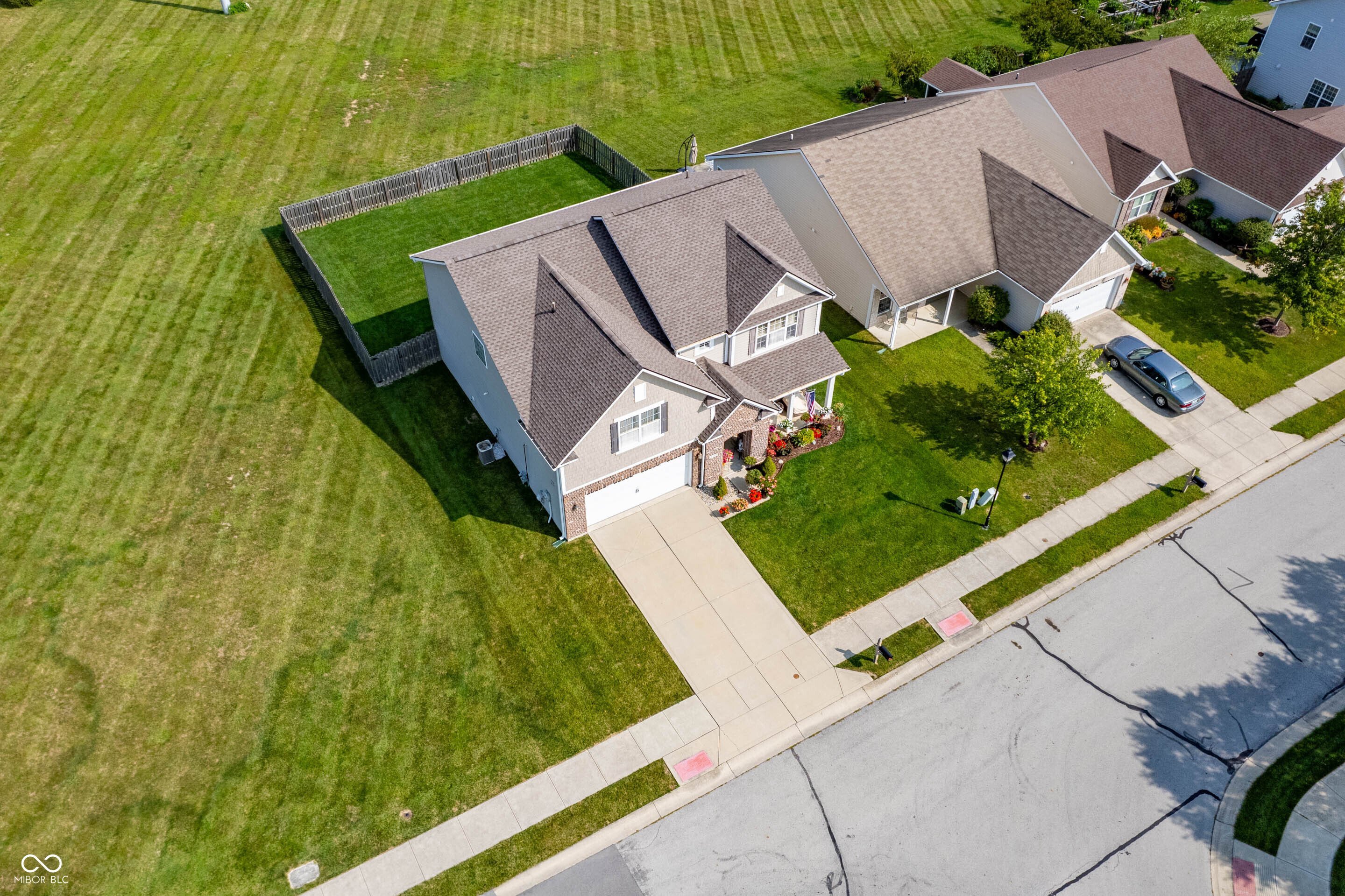 4502 Amesbury Place