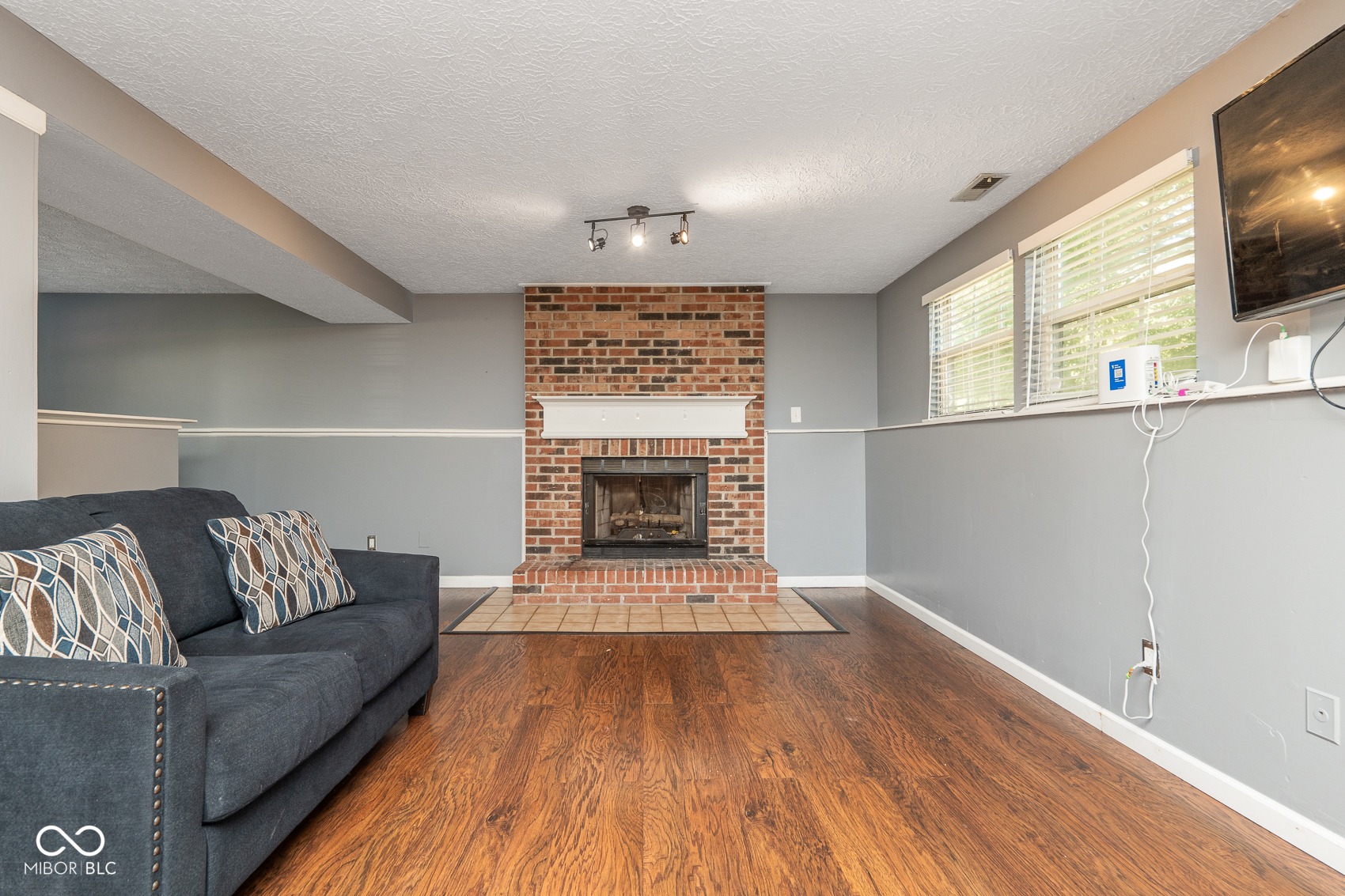 3710 Brussels Terrace