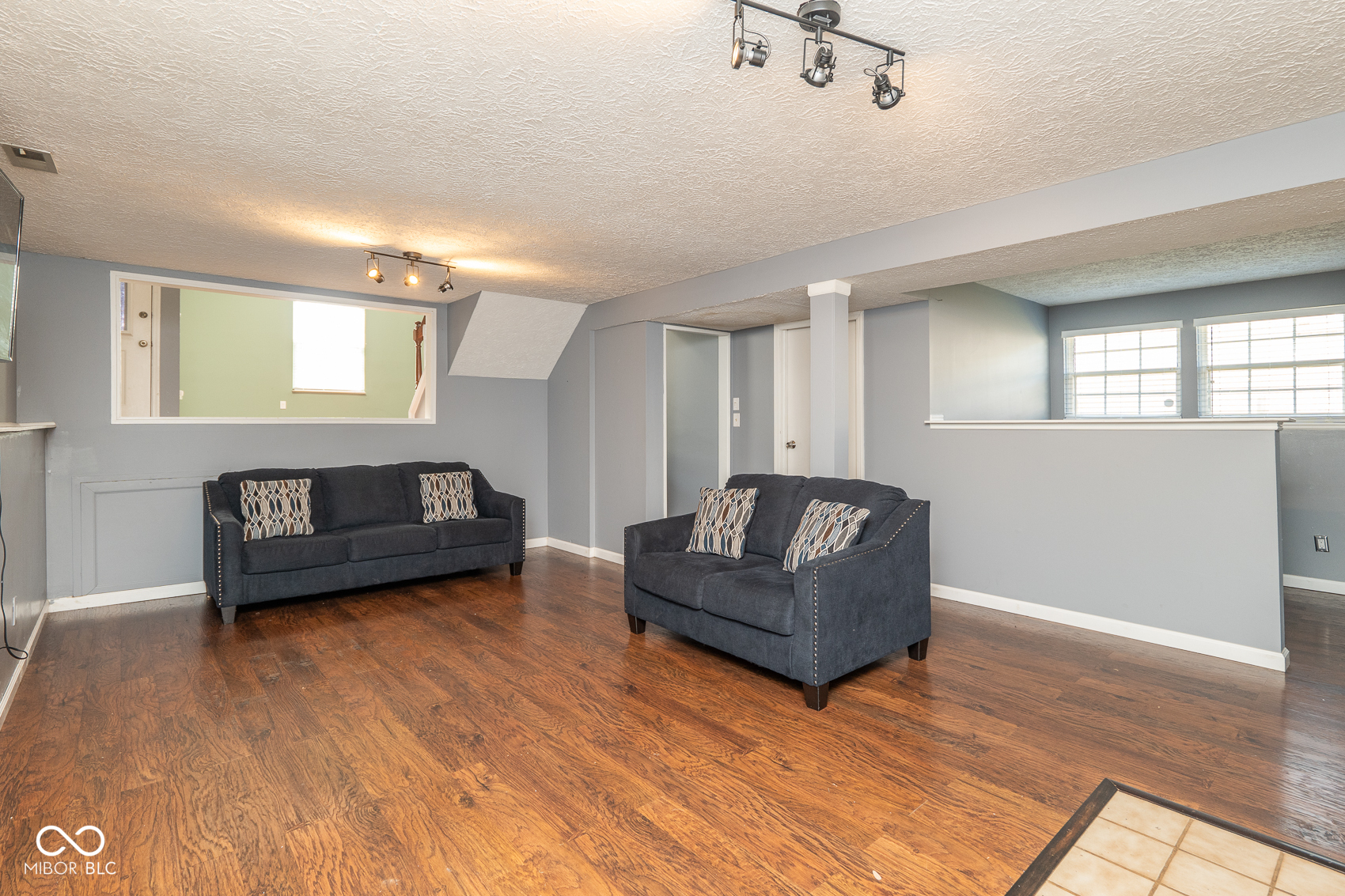 3710 Brussels Terrace