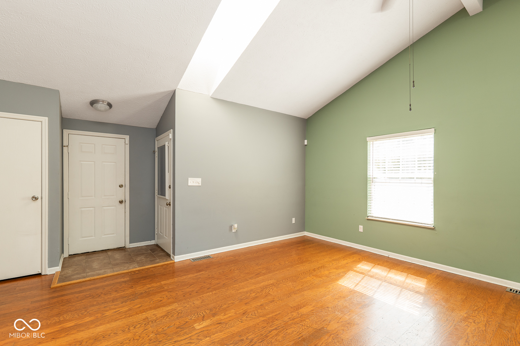 3710 Brussels Terrace