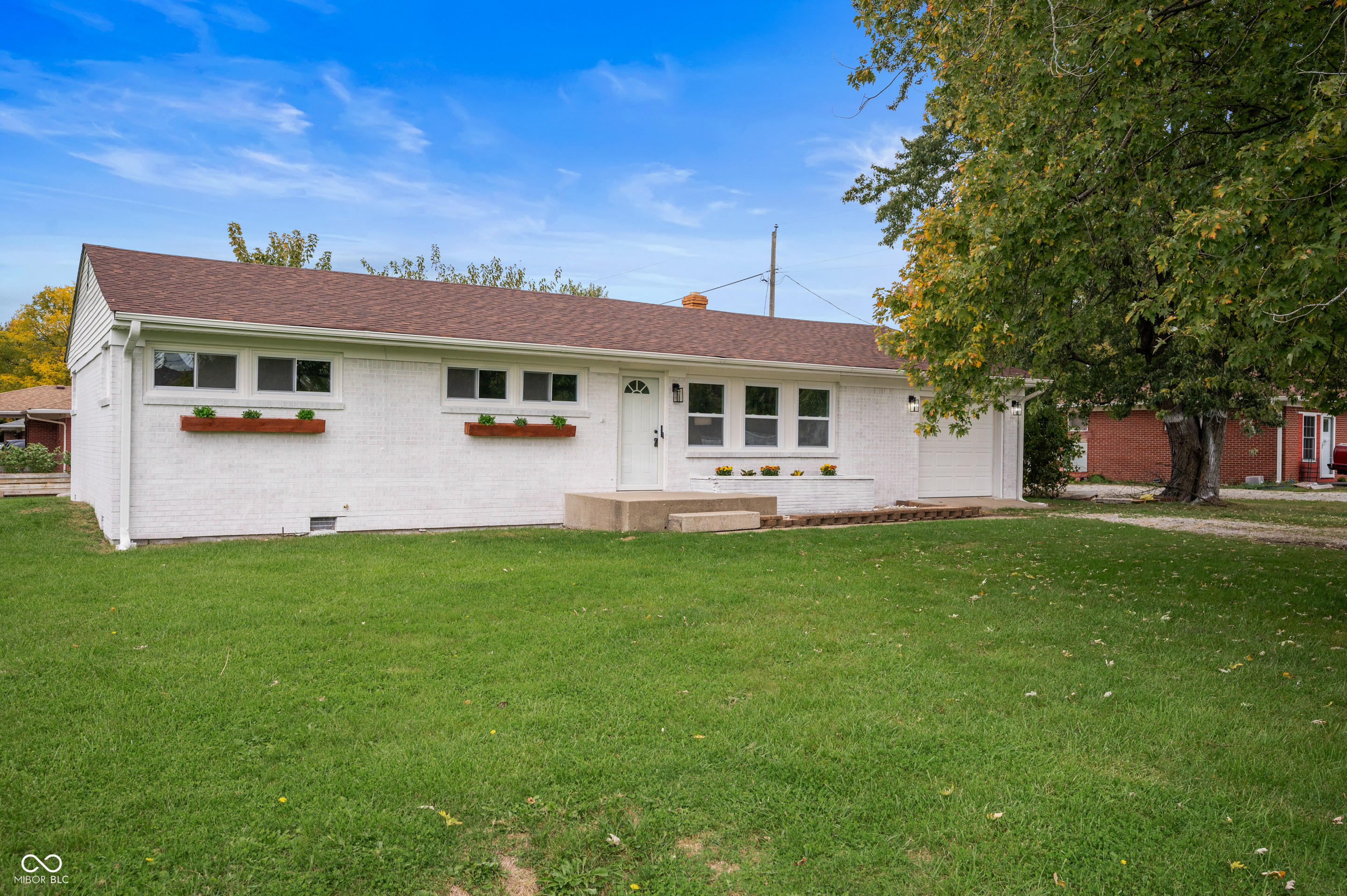 2536 E Thompson Road