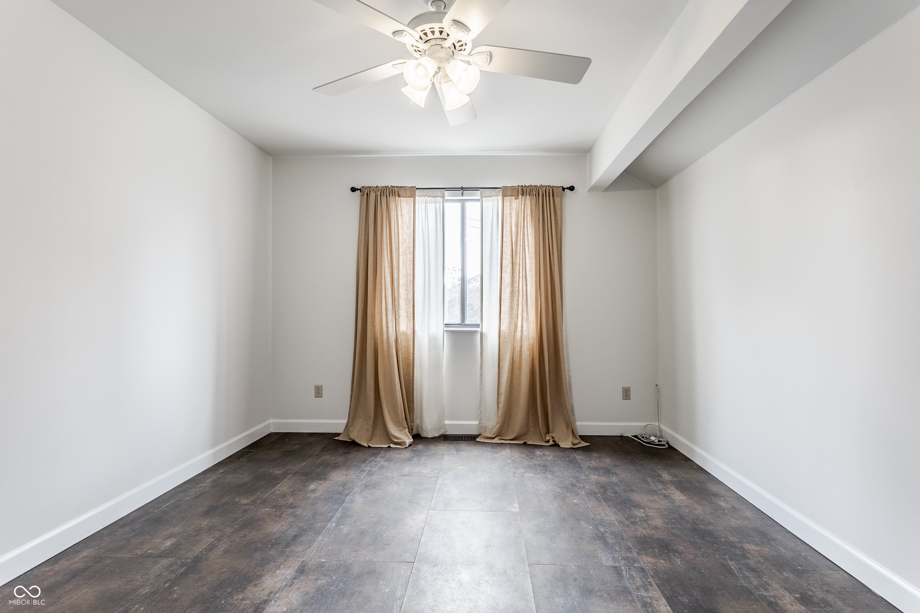 350 E Arch Street