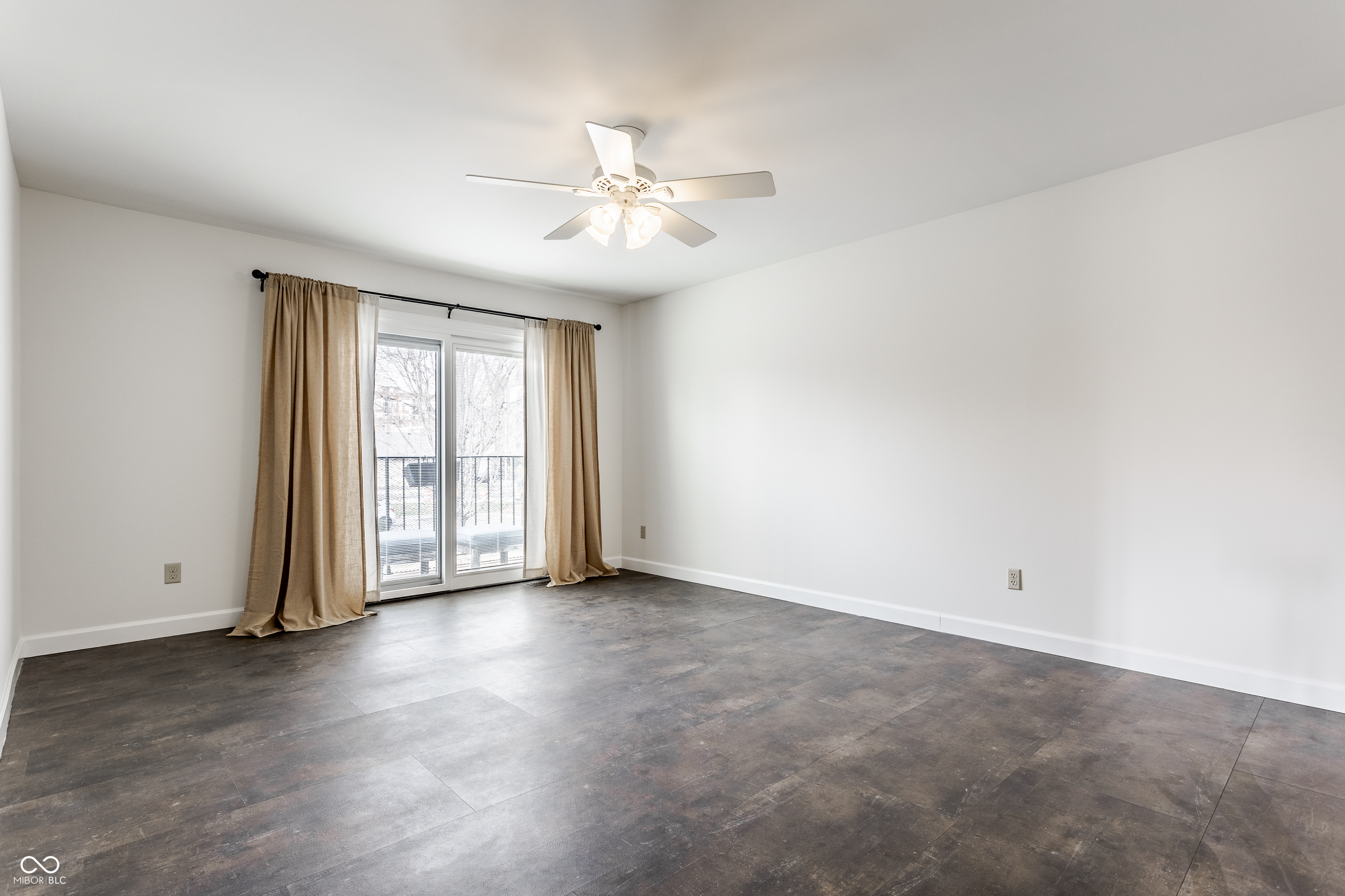 350 E Arch Street