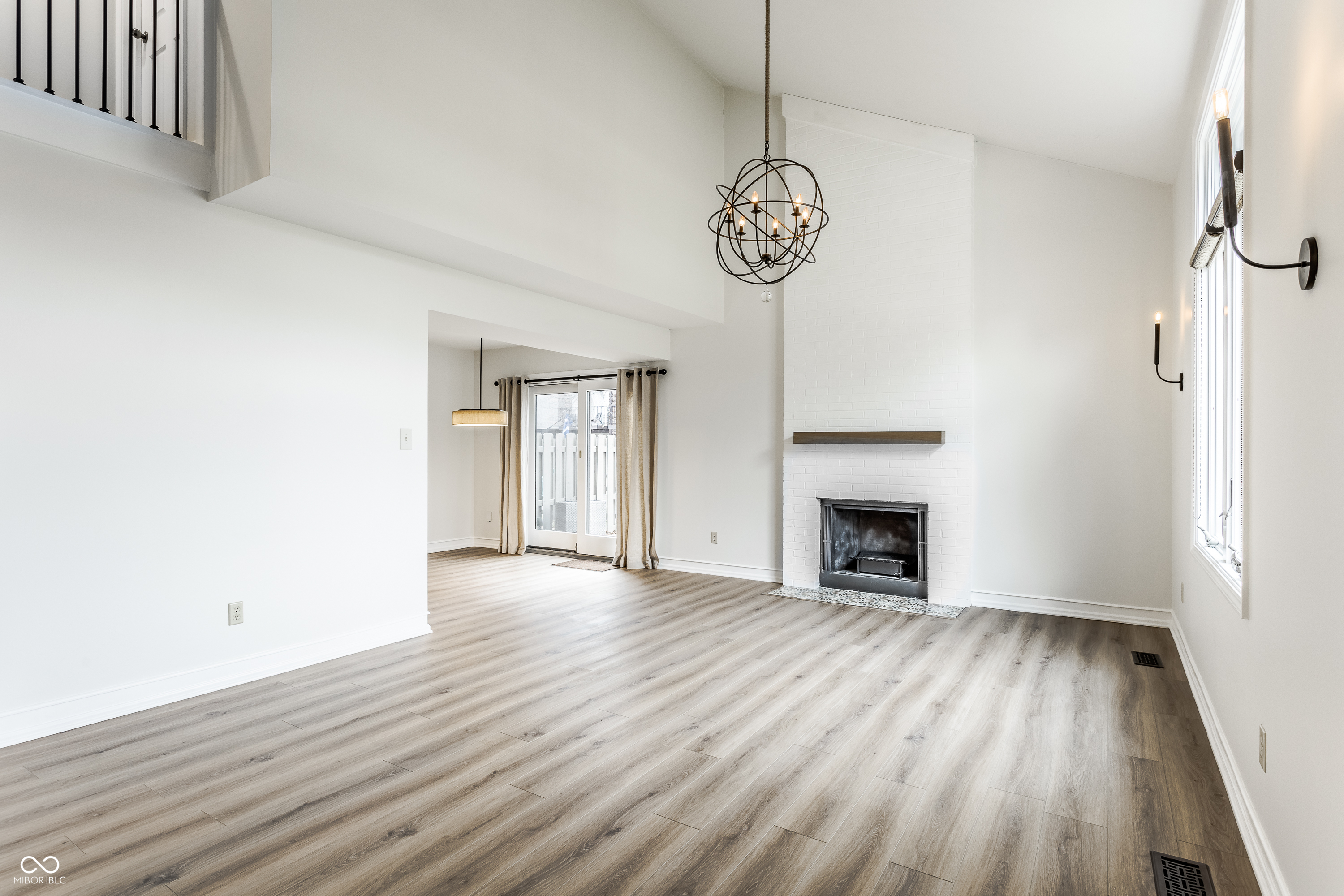 350 E Arch Street