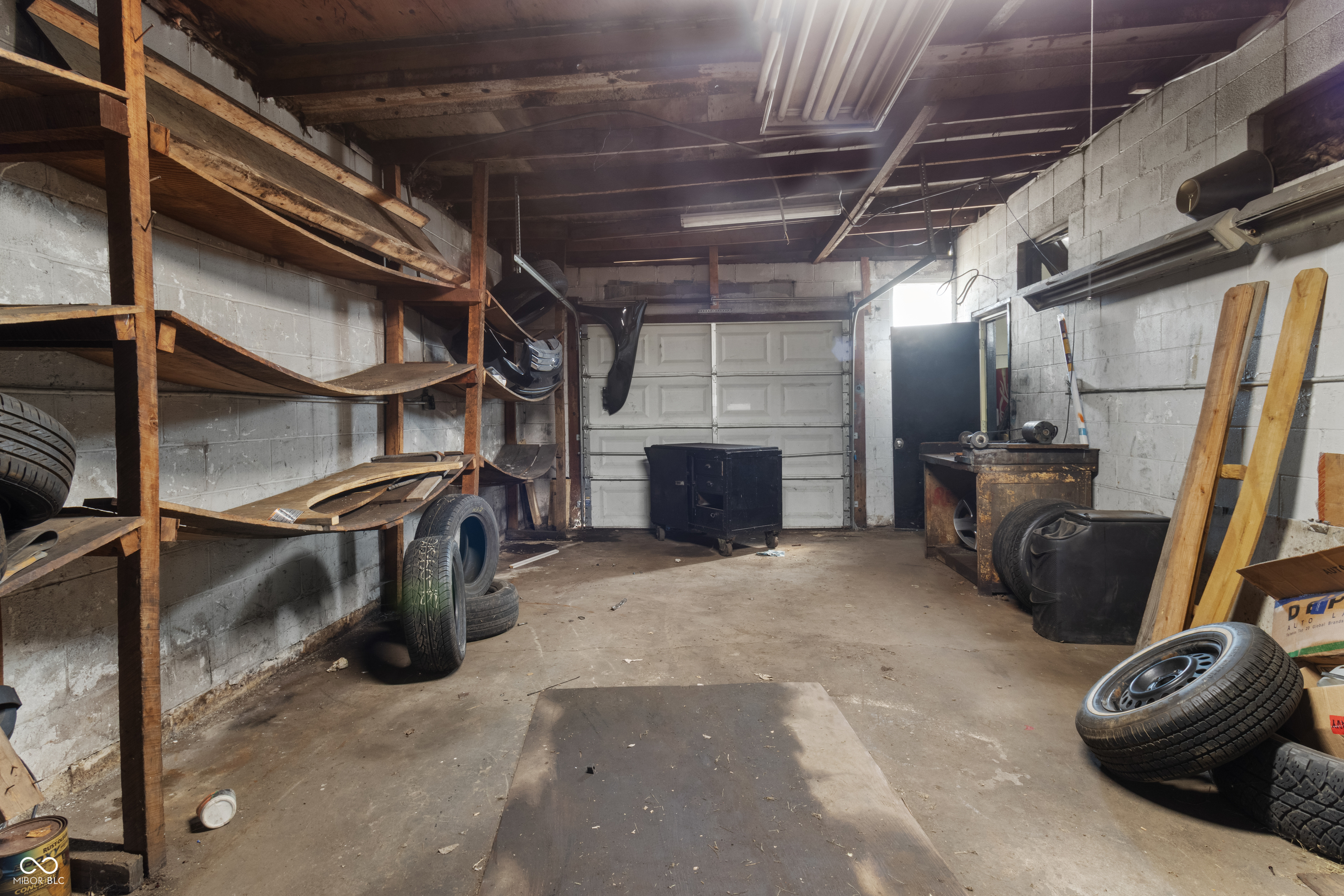 1001 E 30th Street