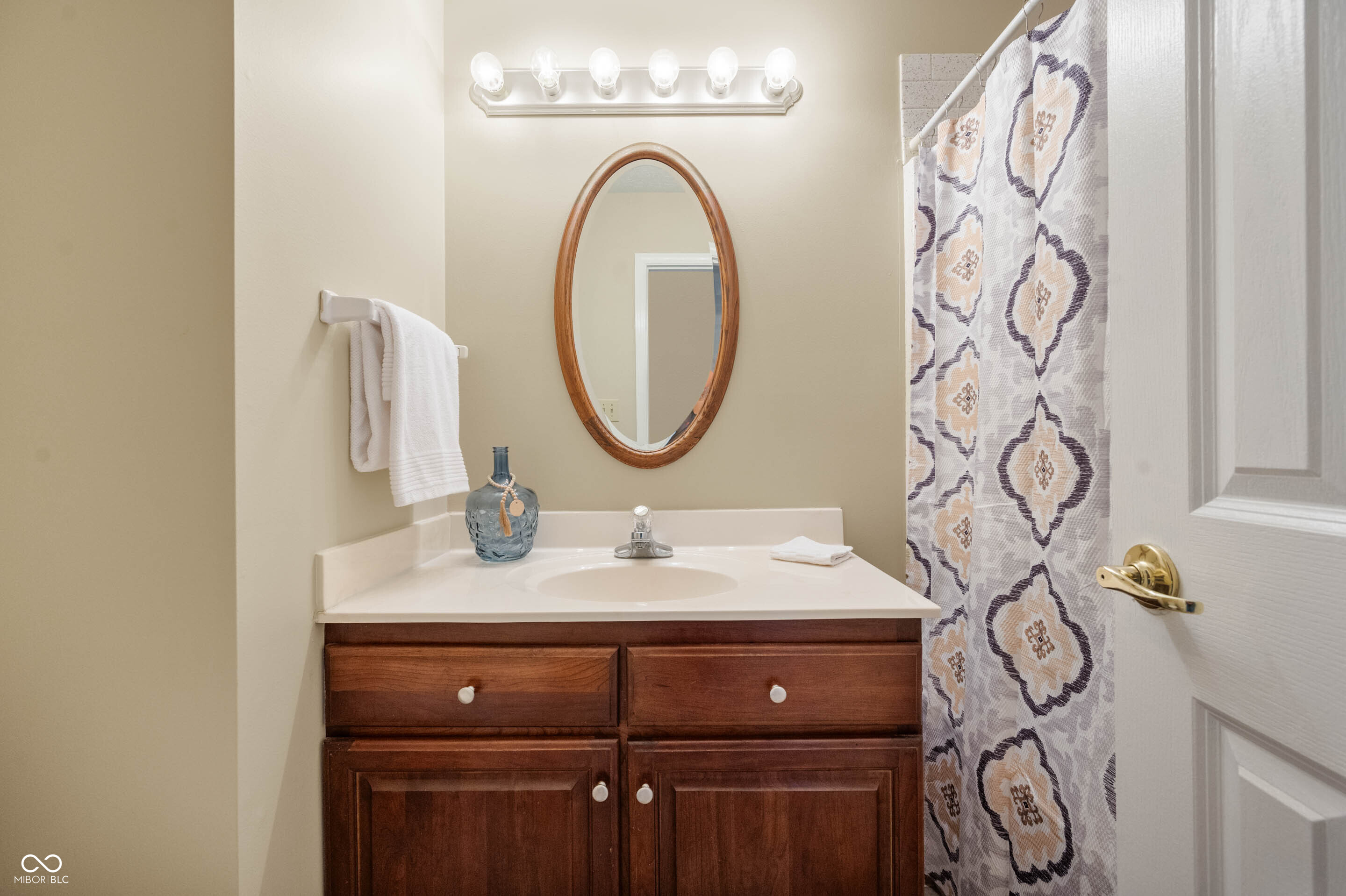3138 River Shore Place