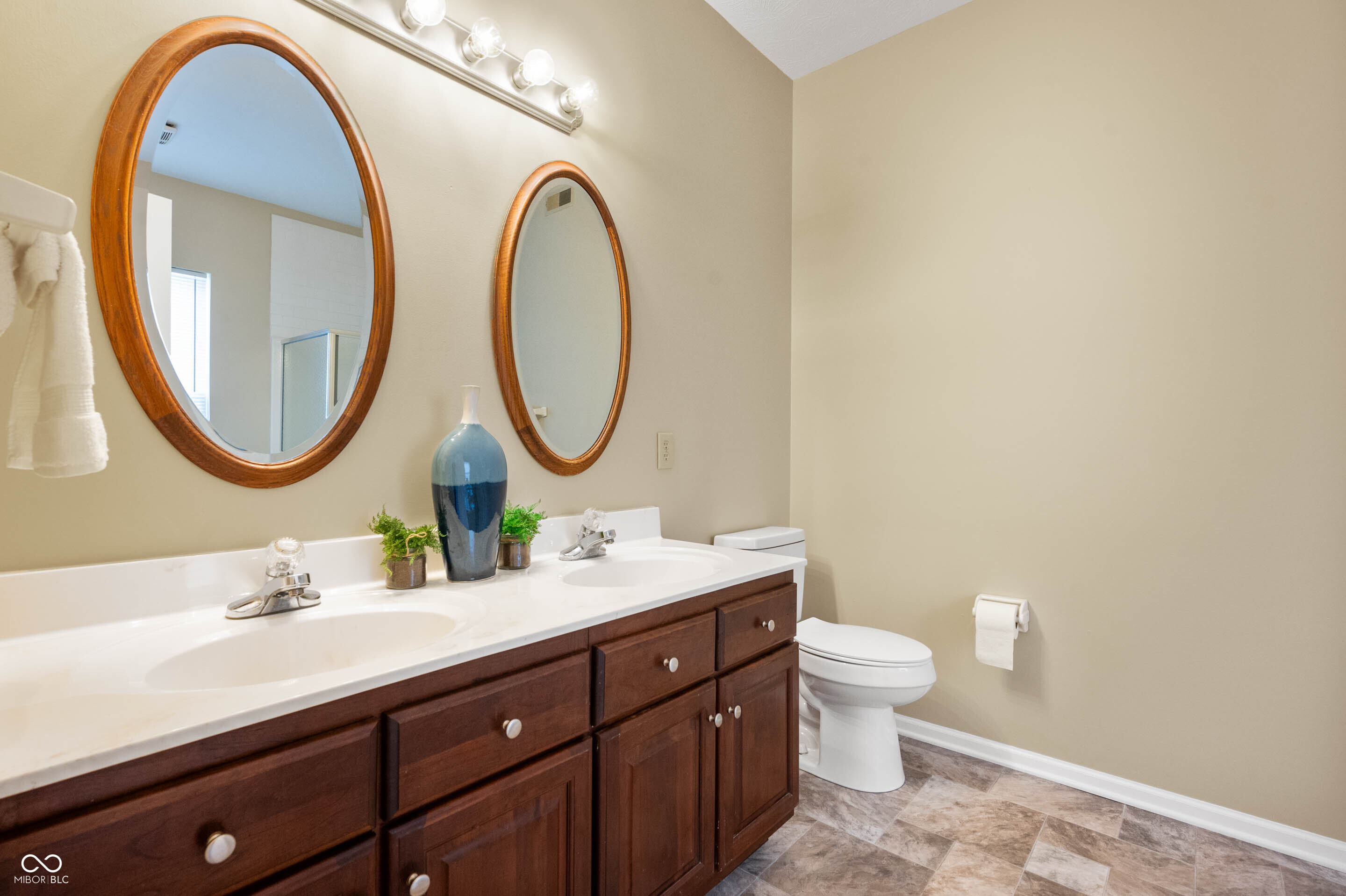 3138 River Shore Place