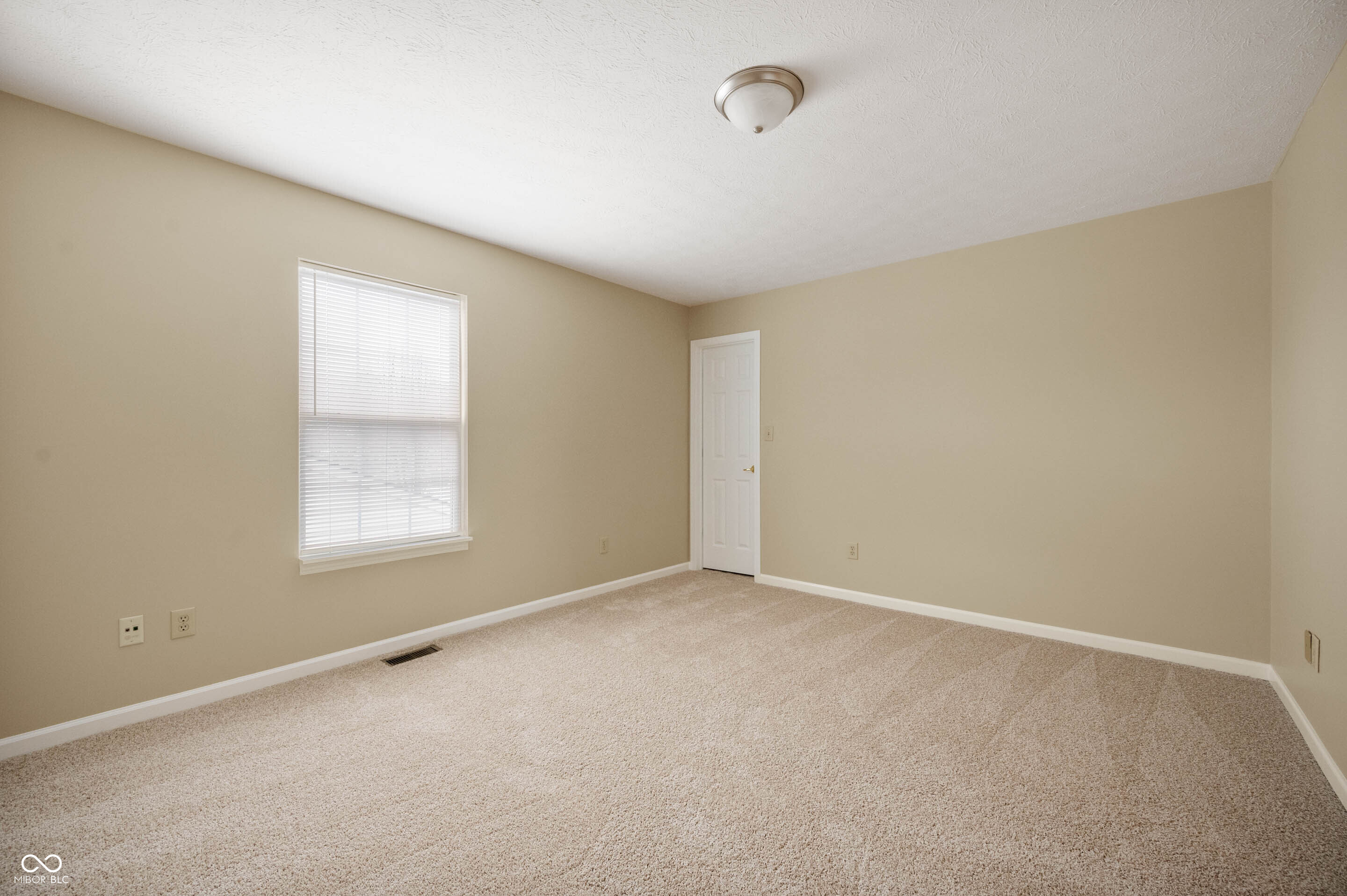 3138 River Shore Place