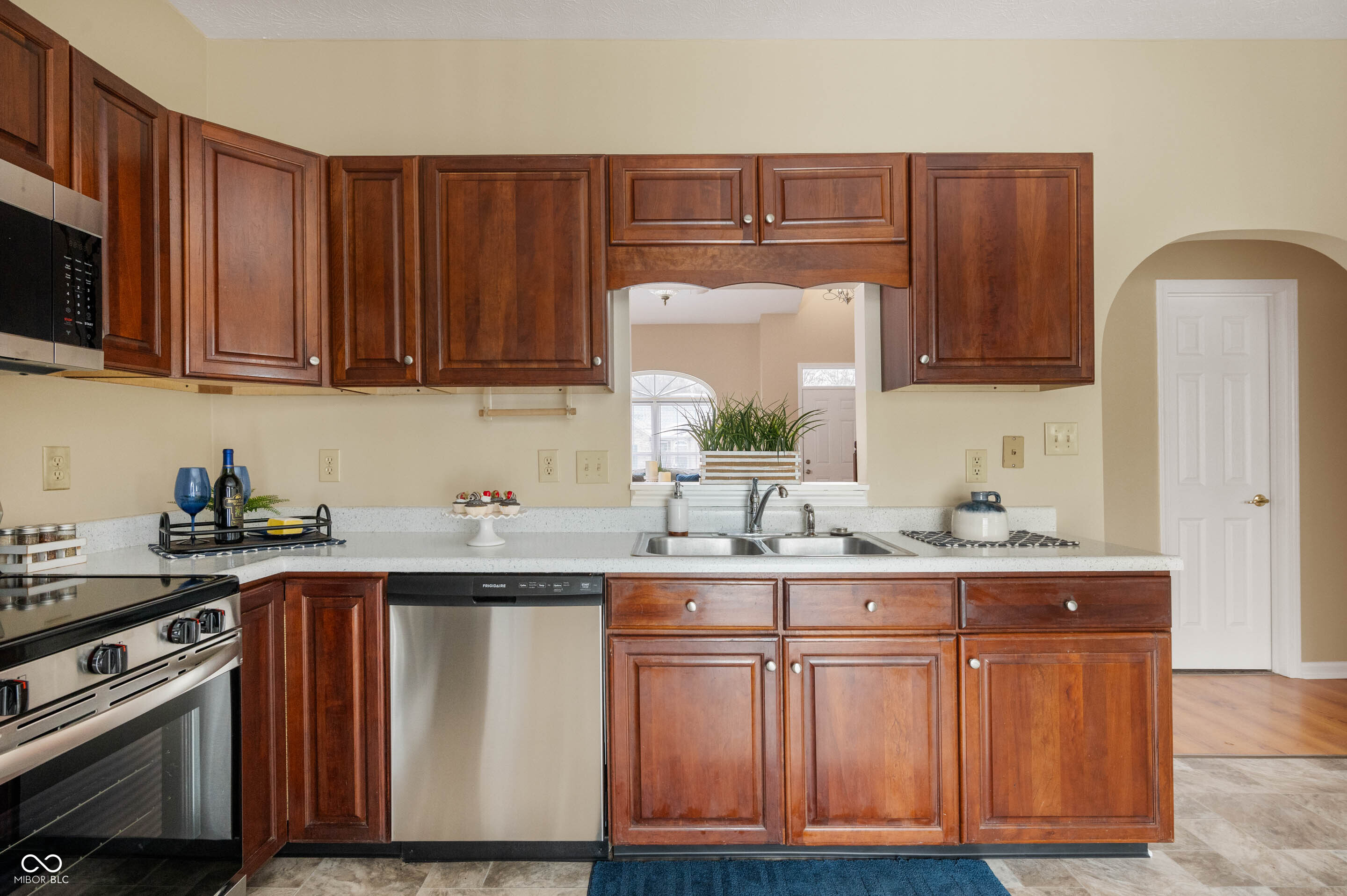 3138 River Shore Place