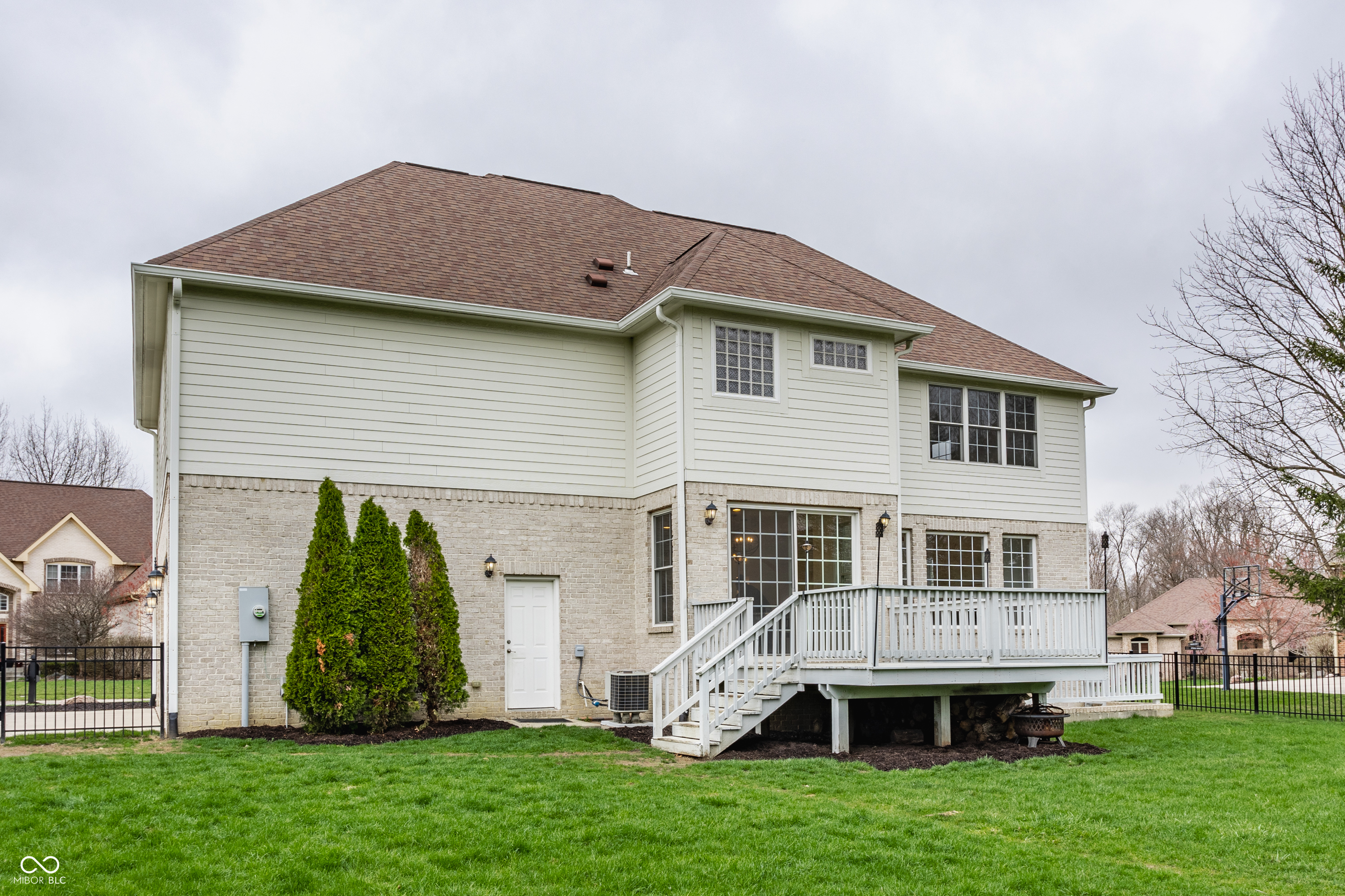 7639 Spring Ridge Drive