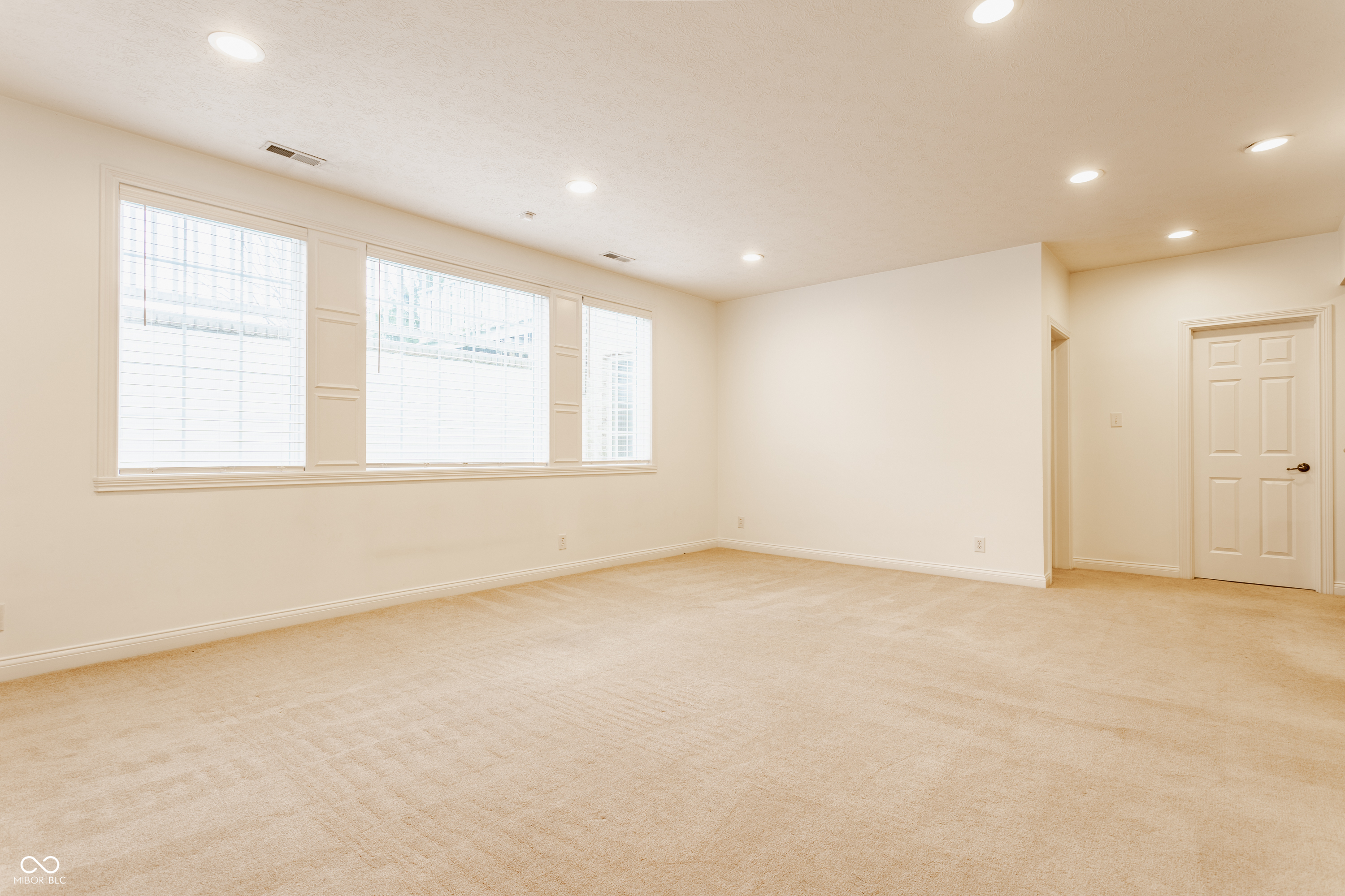 7639 Spring Ridge Drive